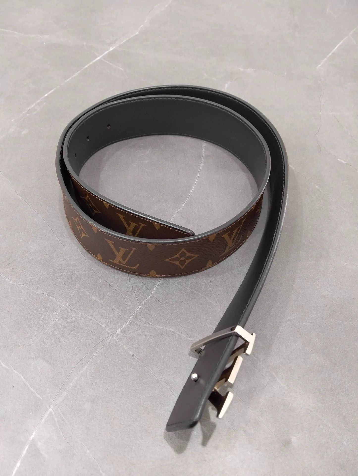 Louis Vuitton LV Monogram Silver Buckle Belt 95cm 95 New Size ONE SIZE - 1 Thumbnail