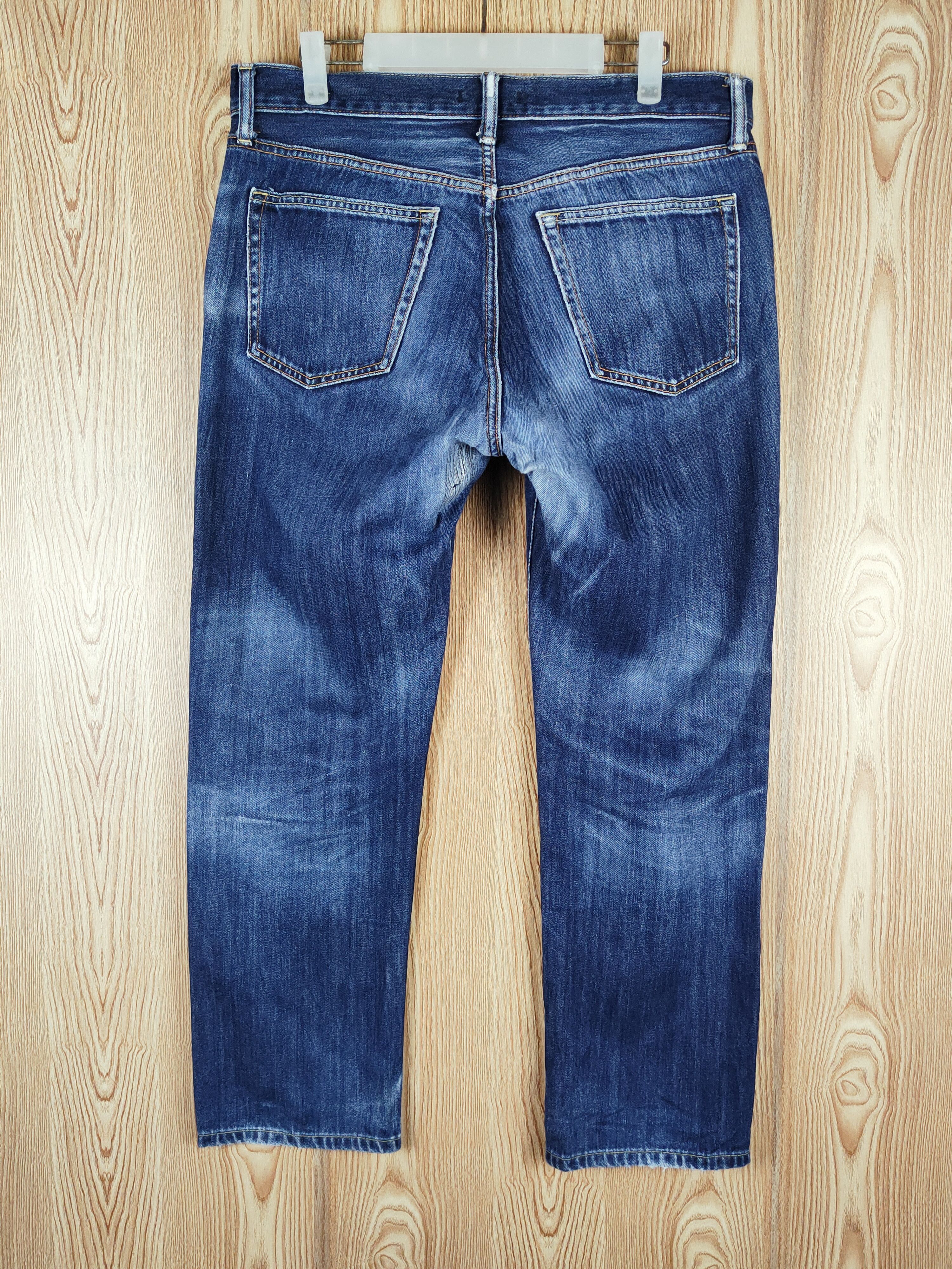 Japanese Brand Uniqlo Dark Blue Distressed Ripped Jeans #S2727 Size US 35 - 3 Thumbnail