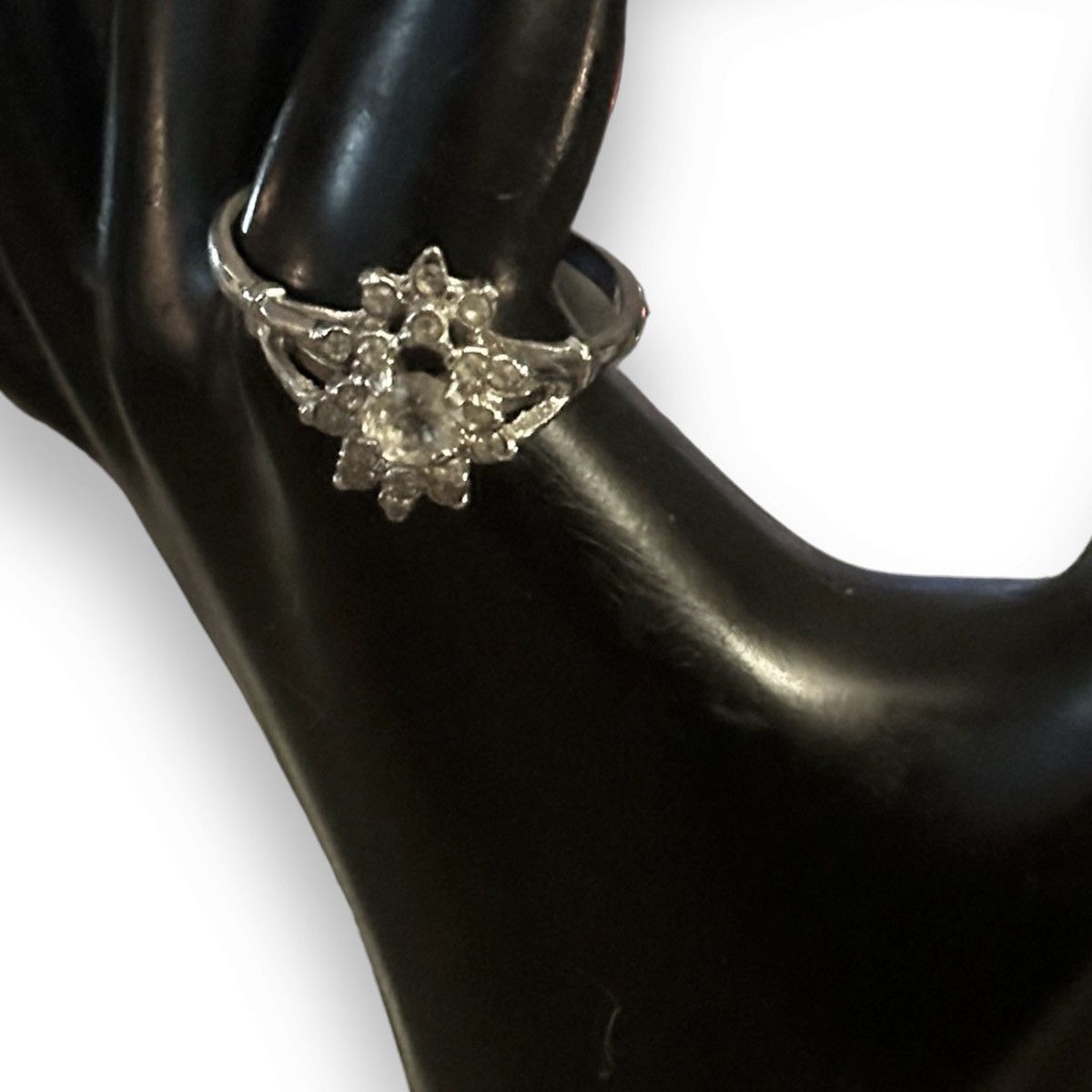 Other Rhinestone flower cocktail ring Size ONE SIZE - 2 Thumbnail