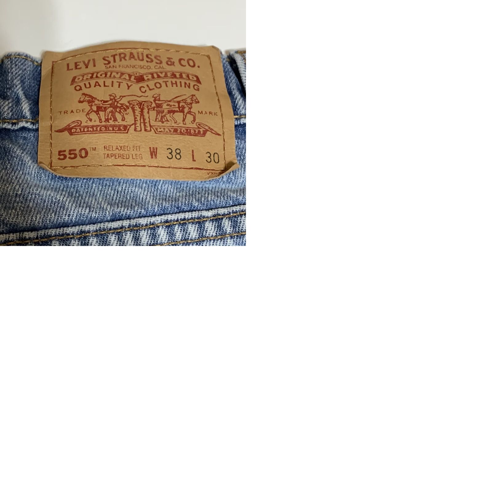Levi's VINTAGE Levi's 550 Jeans Mens 36x30 Relaxed Tapered Leg Distressed Grunge Blue Denim 500 Series Mens Size US 36 / EU 52 - 9 Thumbnail