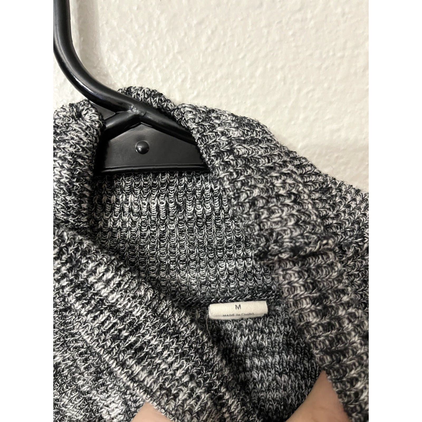 Anthropologie MOTH by Anthropologie Women Turtleneck Sweater Knit Pullover Medium Gray Dolman Sleeve Knit Style Exposed Seams Size M / US 6-8 / IT 42-44 - 4 Thumbnail