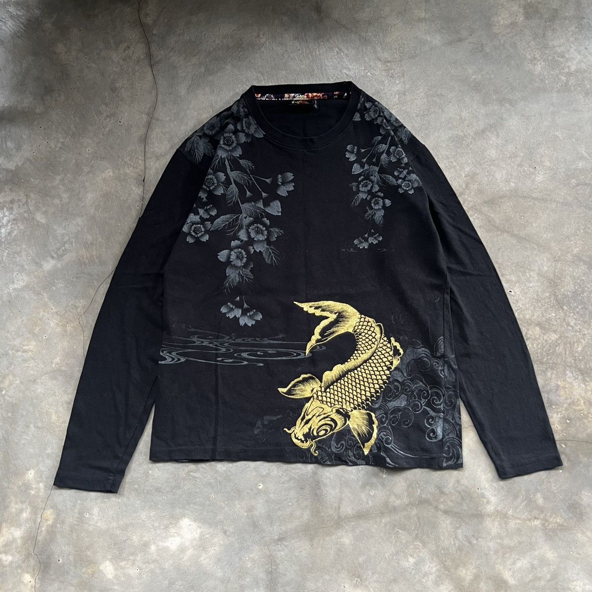 image of Sukajan Bullet Noise Gold Koi Longsleeve Shirt in Black, Men's (Size Medium)