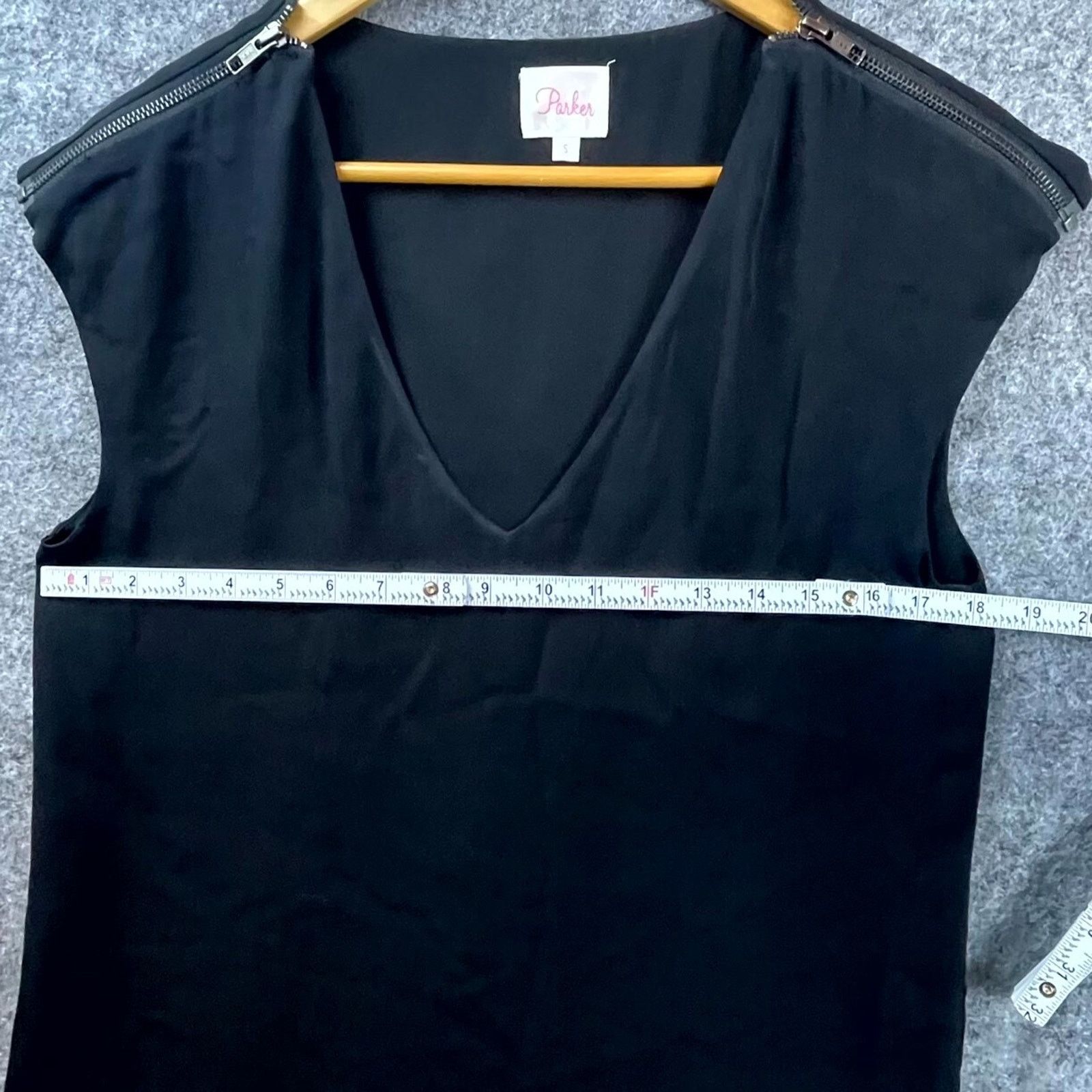 Parker Parker Top Women Small Black 100% Silk Base Layer Minimalist Size S / US 4 / IT 40 - 4 Thumbnail