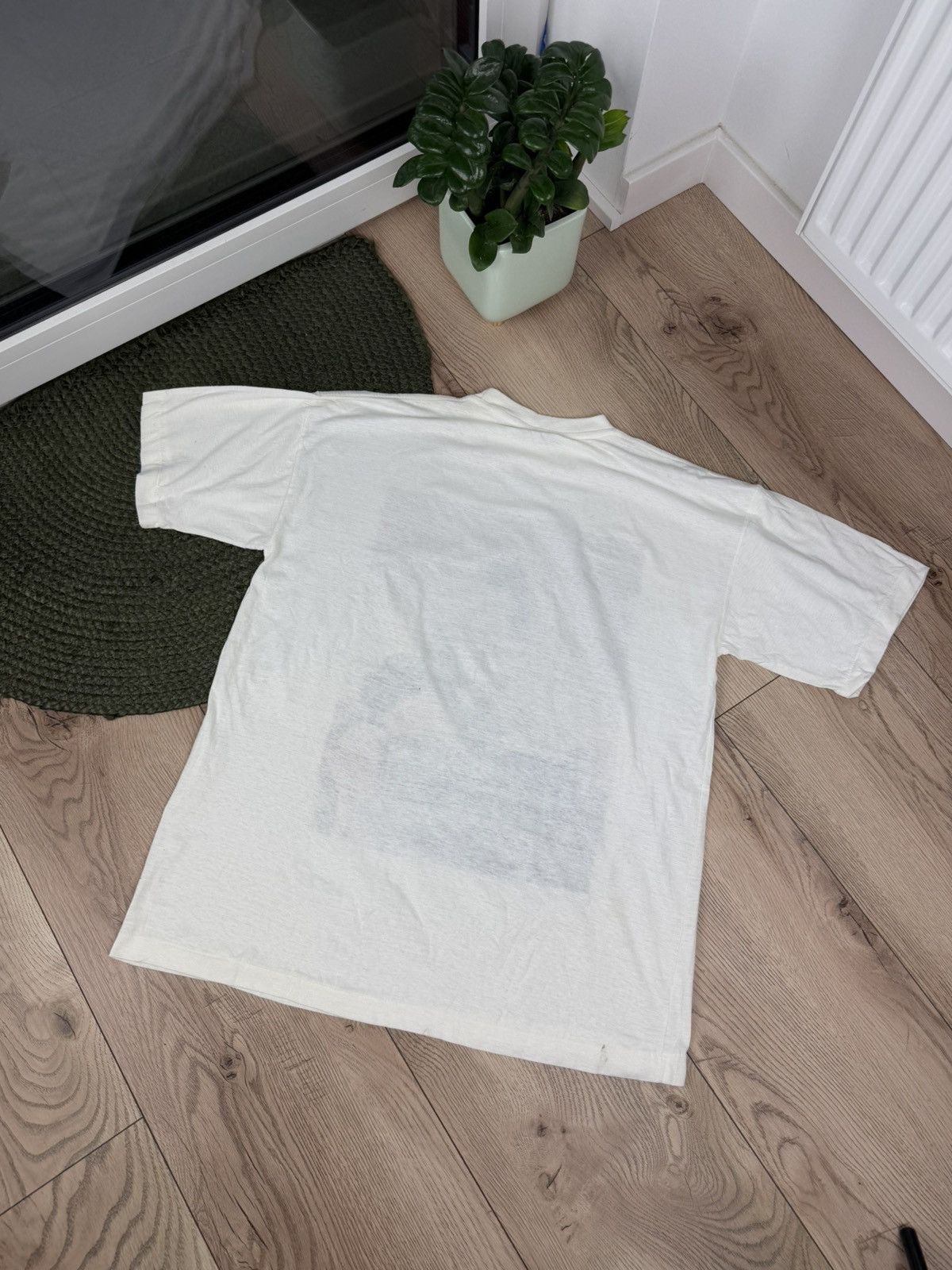 Band Tees × Vintage Kids Naked Rock vintage 1995 band tee - Size XL Size US XL / EU 56 / 4 - 10 Thumbnail