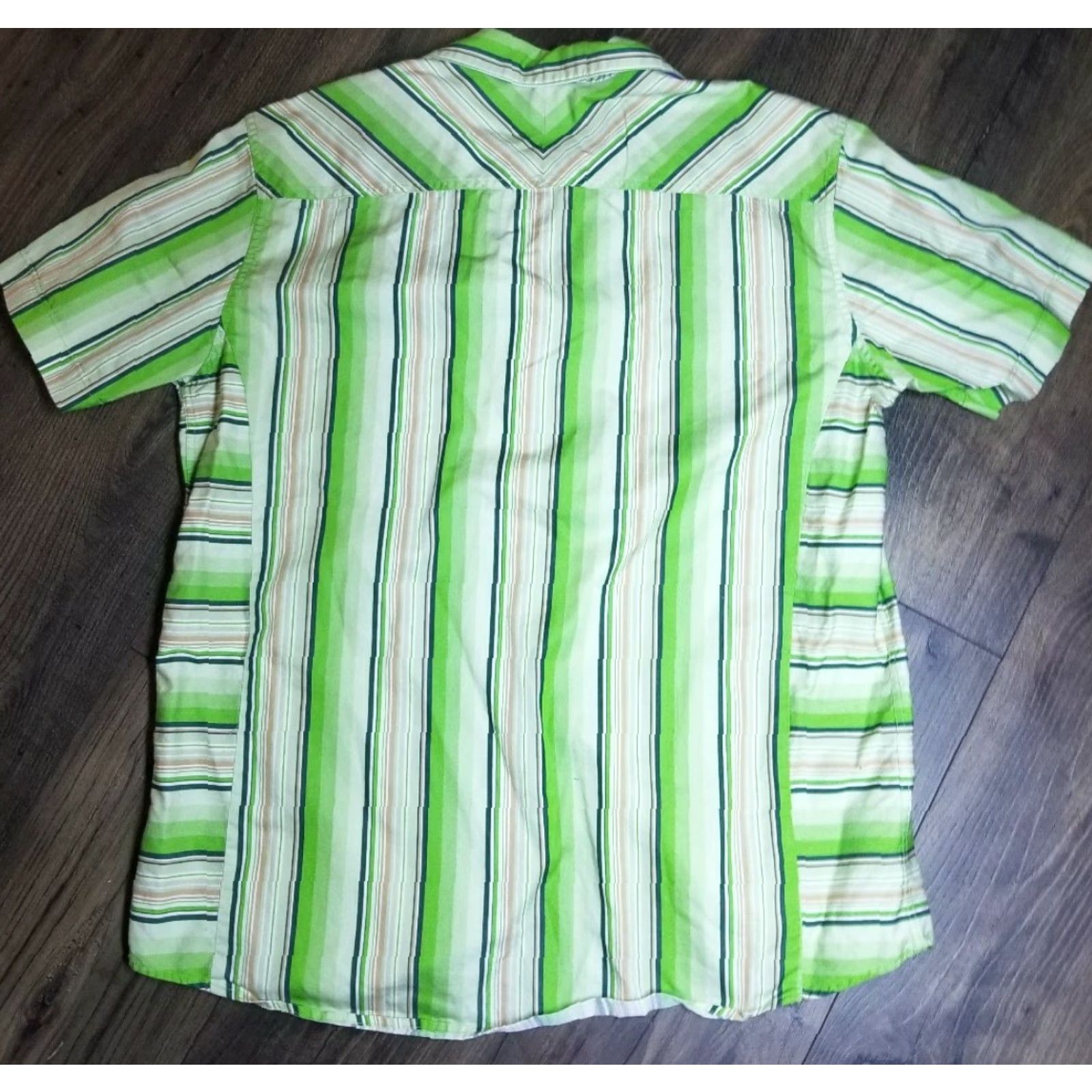 Tommy Hilfiger VINTAGE Tommy Hilfiger RED LABEL Pearl Snap Green Shirt St Patricks Day Mens L Button-Front Short Sleeve Cotton Size US L / EU 52-54 / 3 - 5 Thumbnail