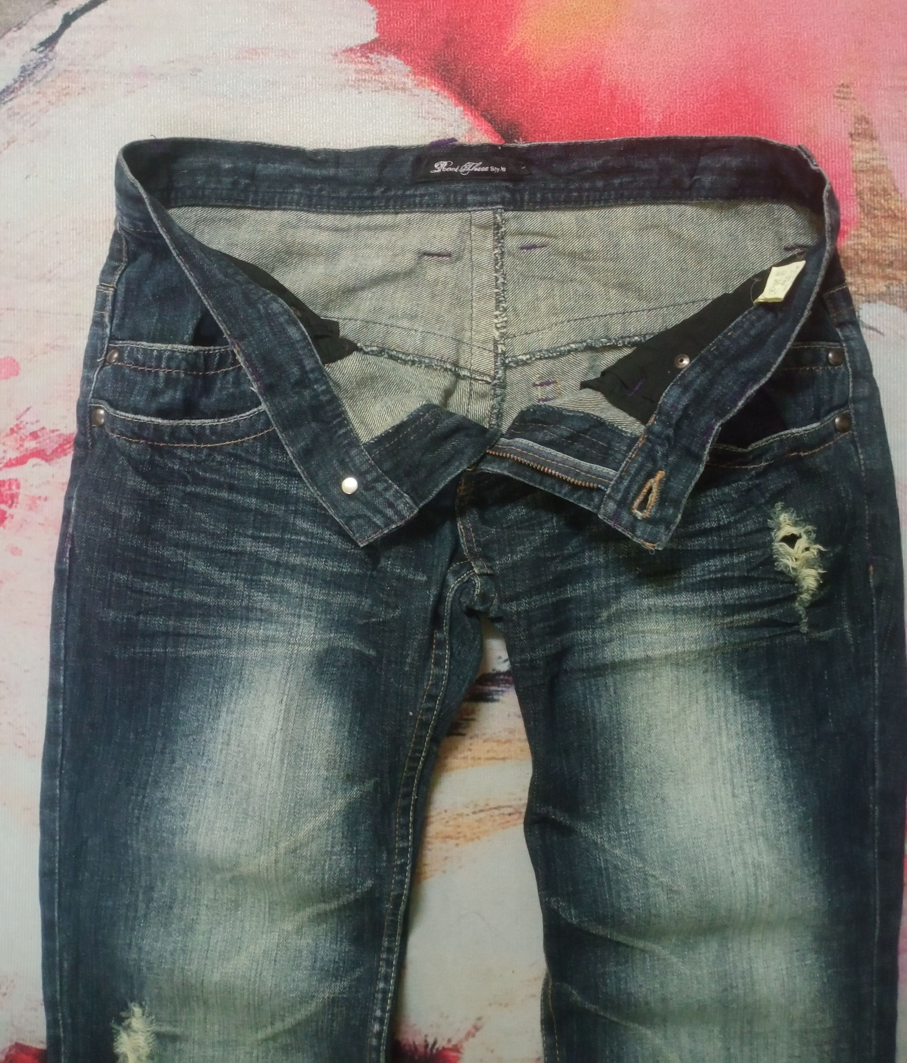 Le Grande Bleu (L.G.B.) Rare Root Three Style Flare Distressed Denim Size 34" / US 12 / IT 48 - 6 Thumbnail