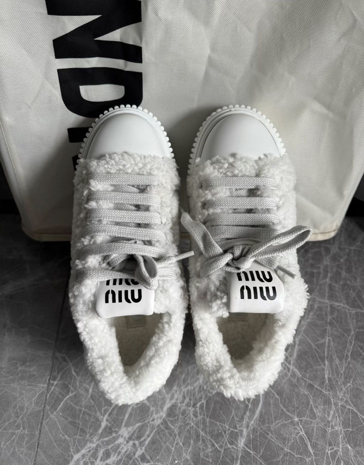 Miu Miu MiuMiu popular style furry platform biscuit shoes K6 Size US 6 / IT 36 - 6 Thumbnail