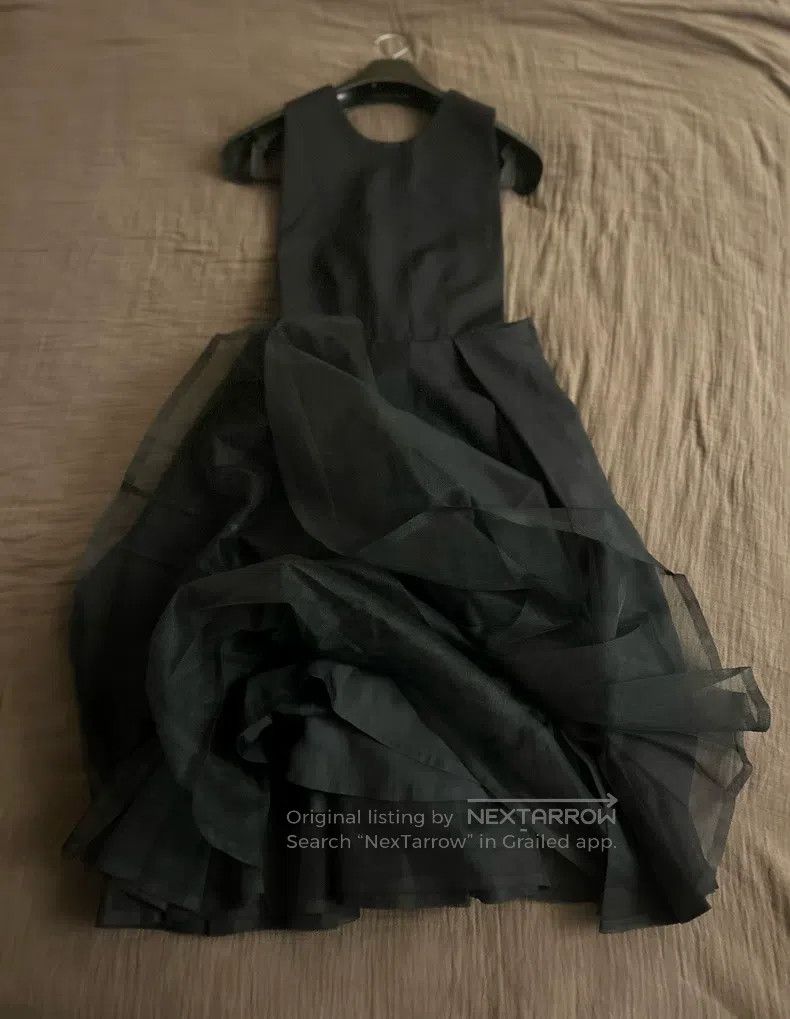 Comme des Garcons Comme Des Garcons Skirt Size XS / US 0-2 / IT 36-38 - 2 Thumbnail