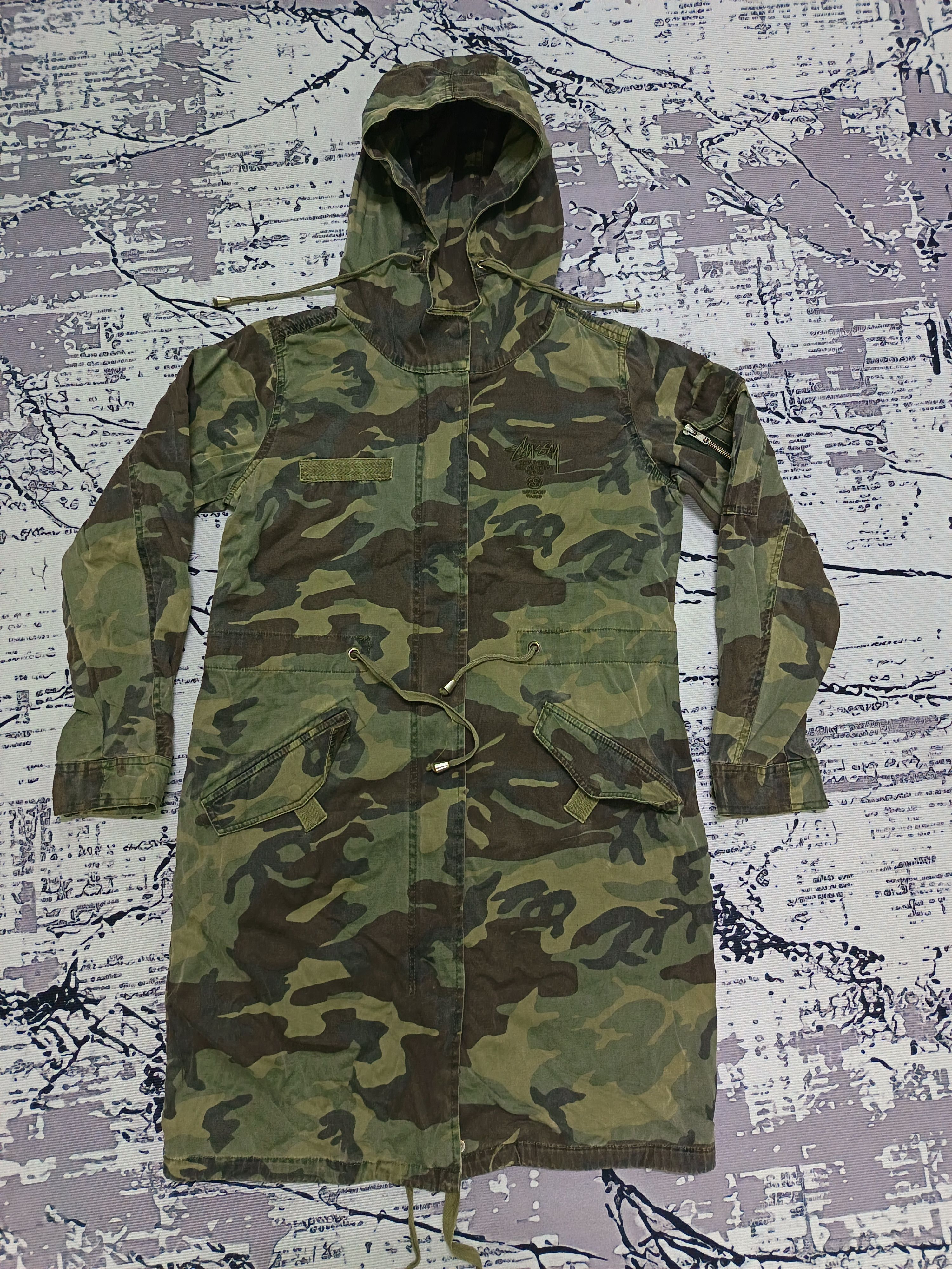 Stussy Vintage Stussy Camouflage Parkas Hoodie Jacket Size US S / EU 44-46 / 1 - 1 Thumbnail