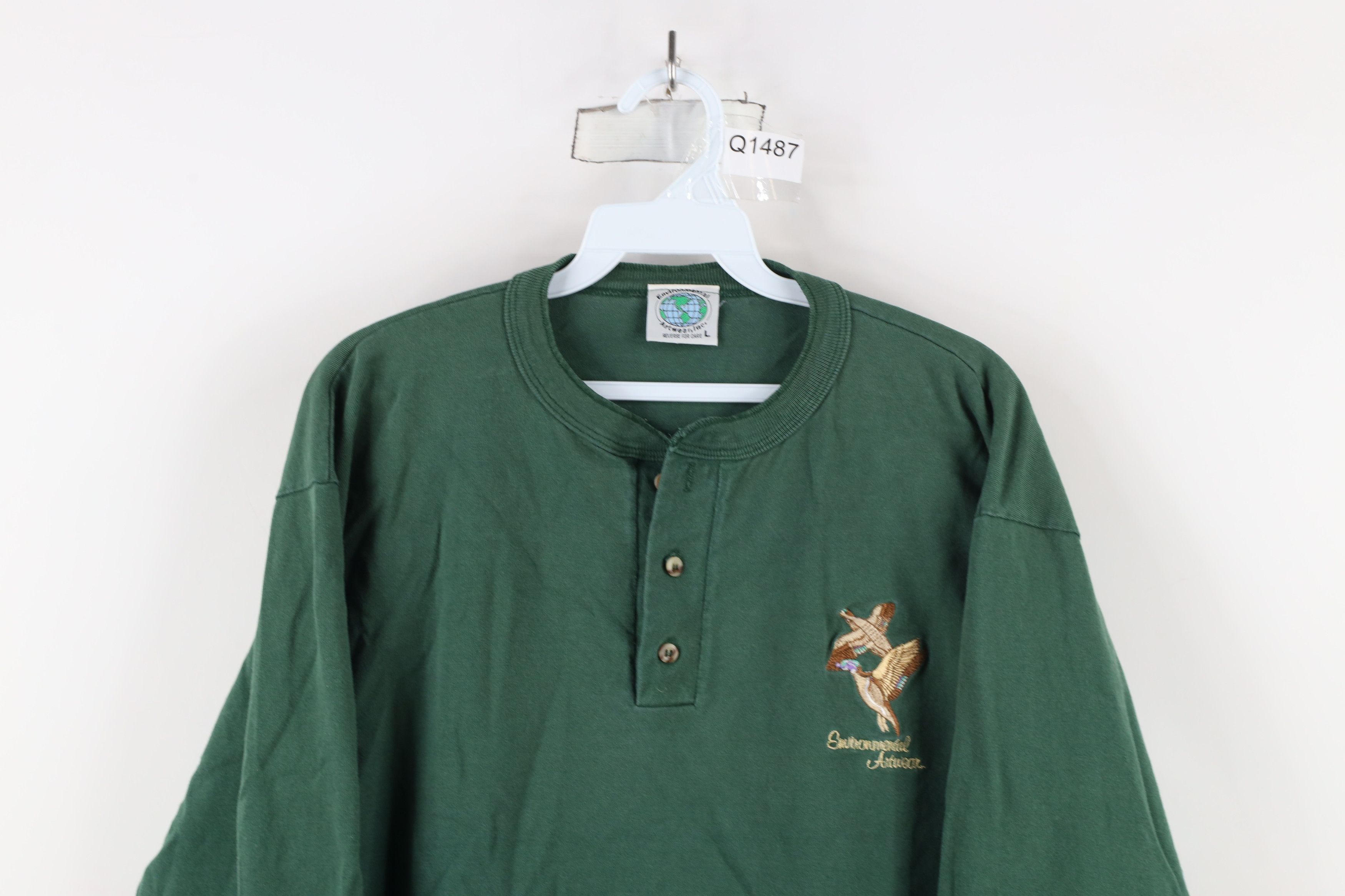 Vintage Vintage 90s Streetwear Environmental Art Henley T-Shirt USA Size US L / EU 52-54 / 3 - 2 Thumbnail