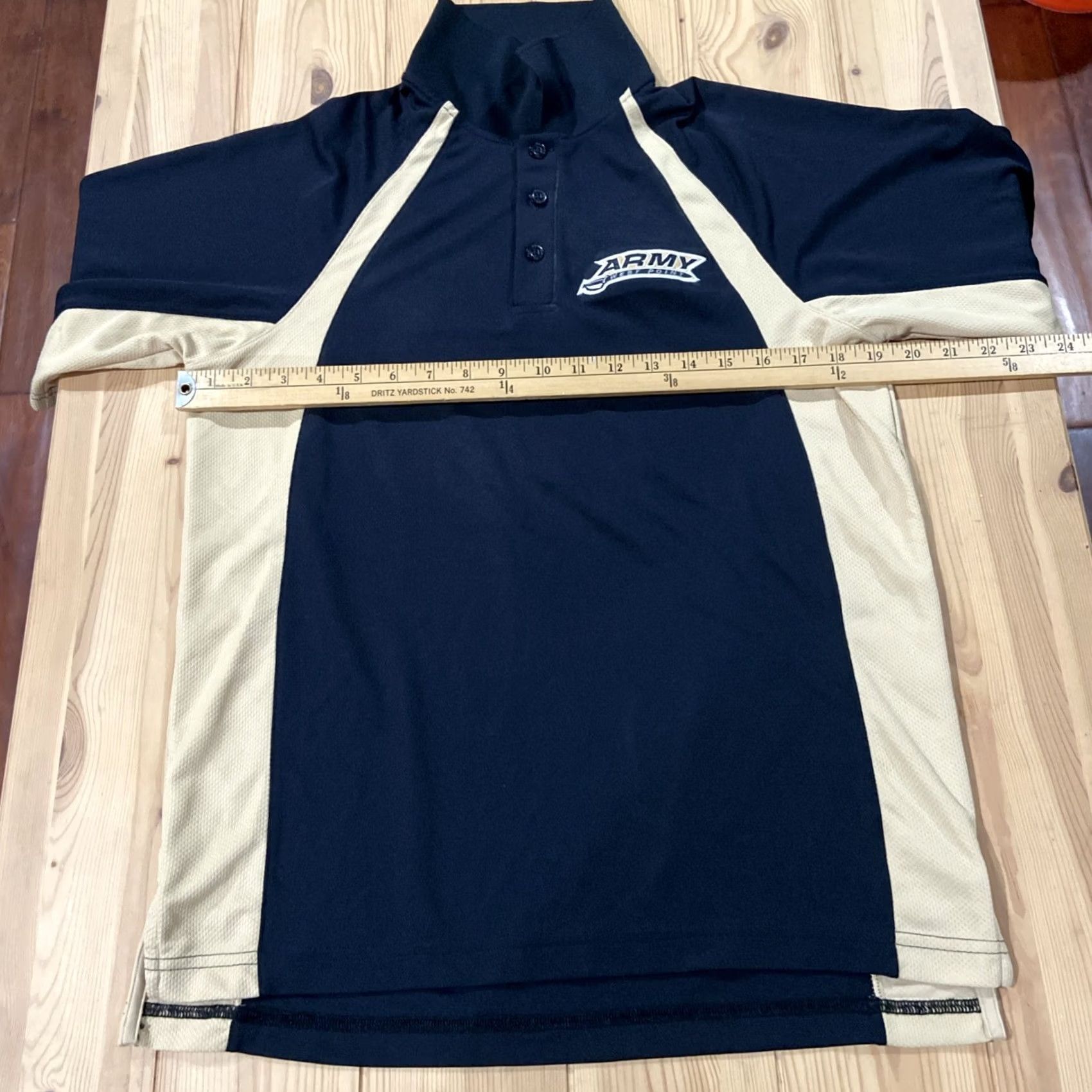 Under Armour Under Armour Polo Shirt Black Army West Point Knights HeatGear Mens S Black Gold Logo Colorblock Short Sleeve Chat Mens Size US S / EU 44-46 / 1 - 6 Thumbnail