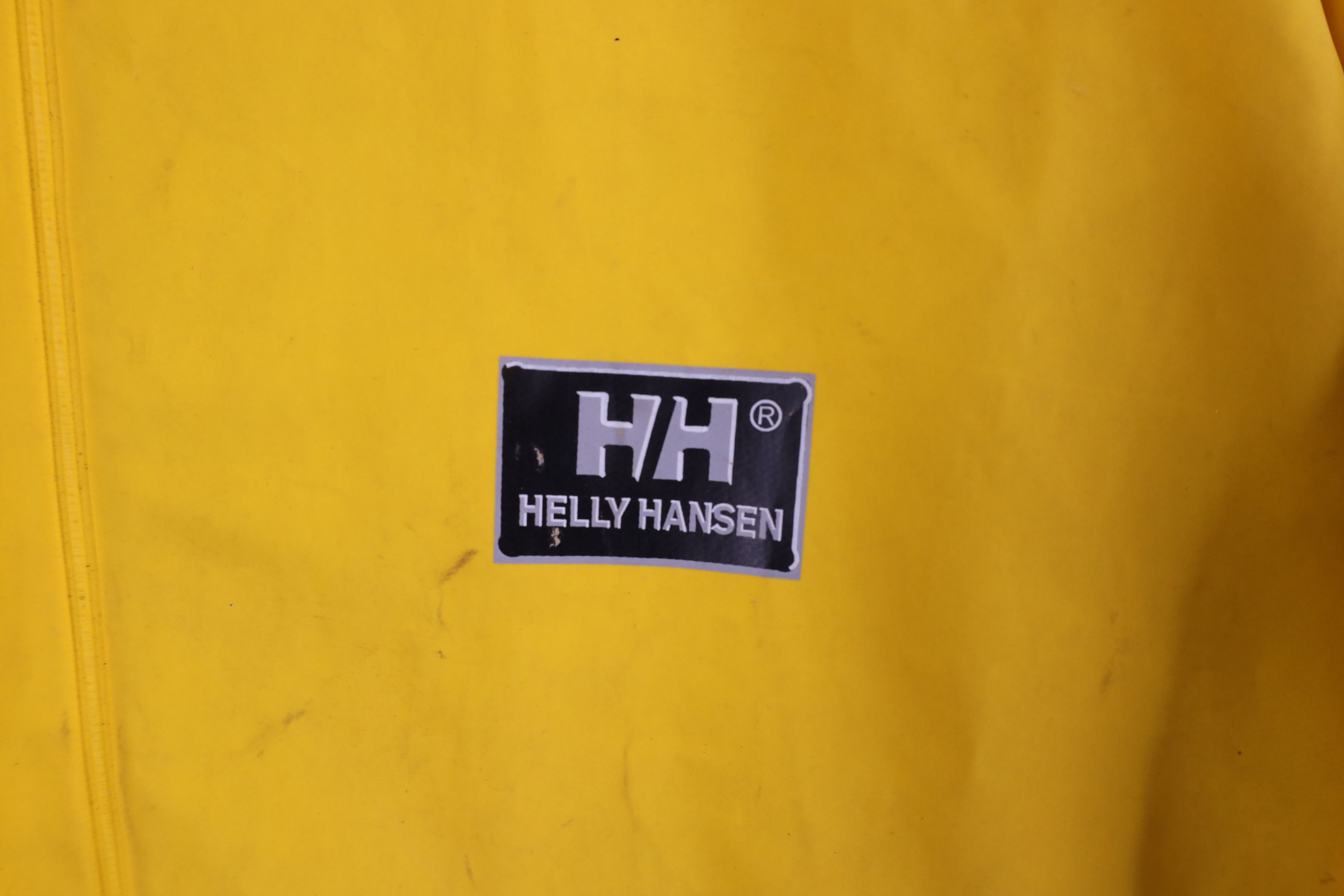 Helly Hansen × Vintage Vintage 90s Helly Hansen Out Waterproof Hooded Rain Jacket Size US XL / EU 56 / 4 - 4 Thumbnail