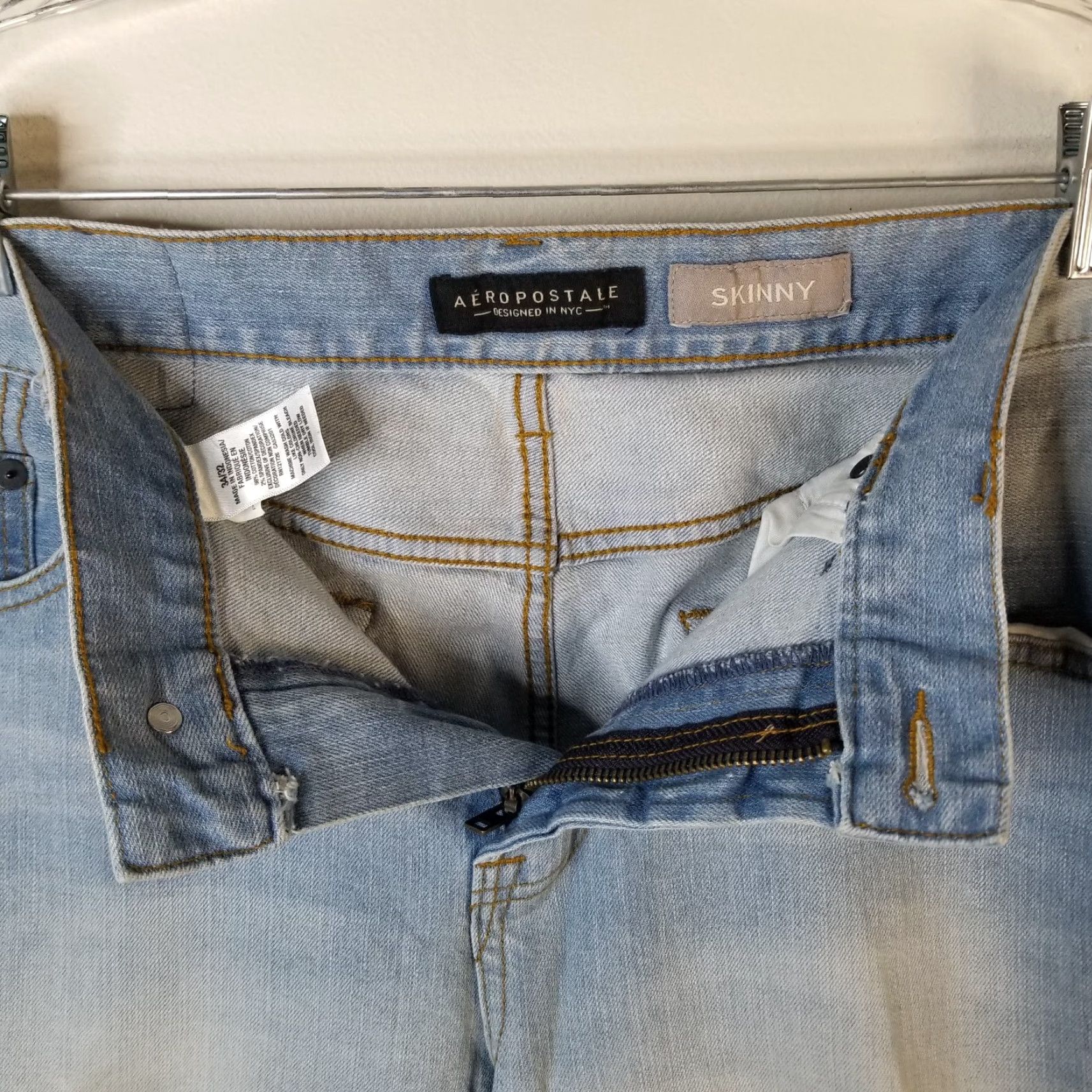 Vintage VINTAGE Aeropostale Womens Jeans Skinny Light Wash Blue Size 34 Womens Size 34" / US 12 / IT 48 - 3 Thumbnail