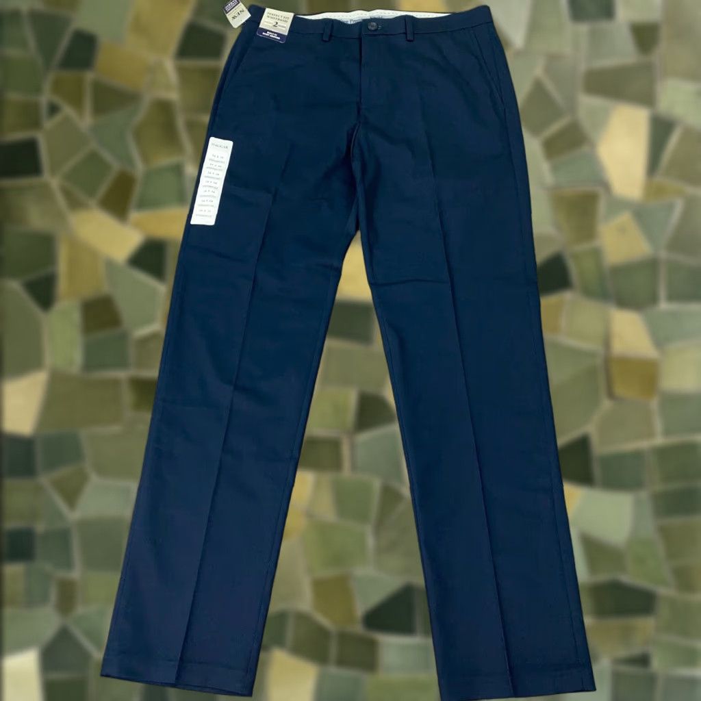 Haggar Haggar Iron Free Premium Khaki Pants Mens 34x34 Blue Stretch Straight NWT Jeans Size US 34 / EU 50 - 1 Thumbnail
