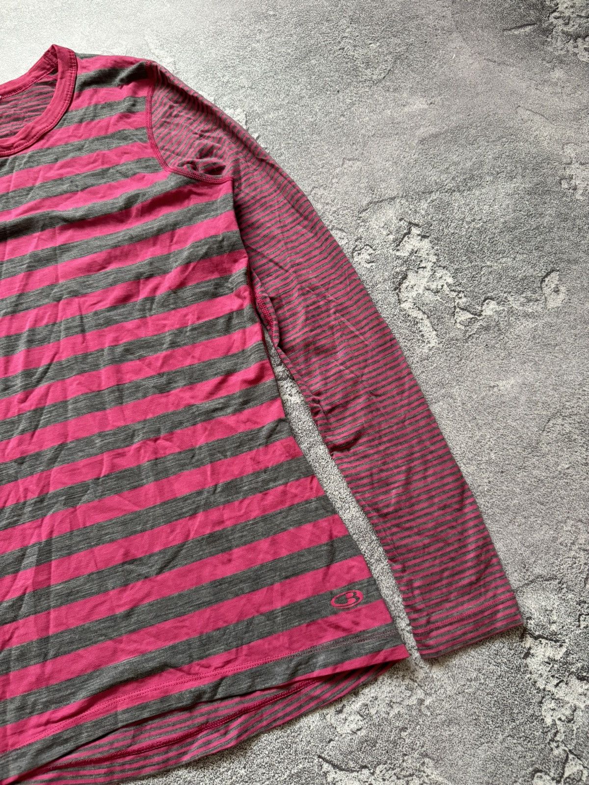 Icebreaker Icebreaker M pink longsleeve pullover jumper merino wool tee Size M / US 6-8 / IT 42-44 - 7 Thumbnail