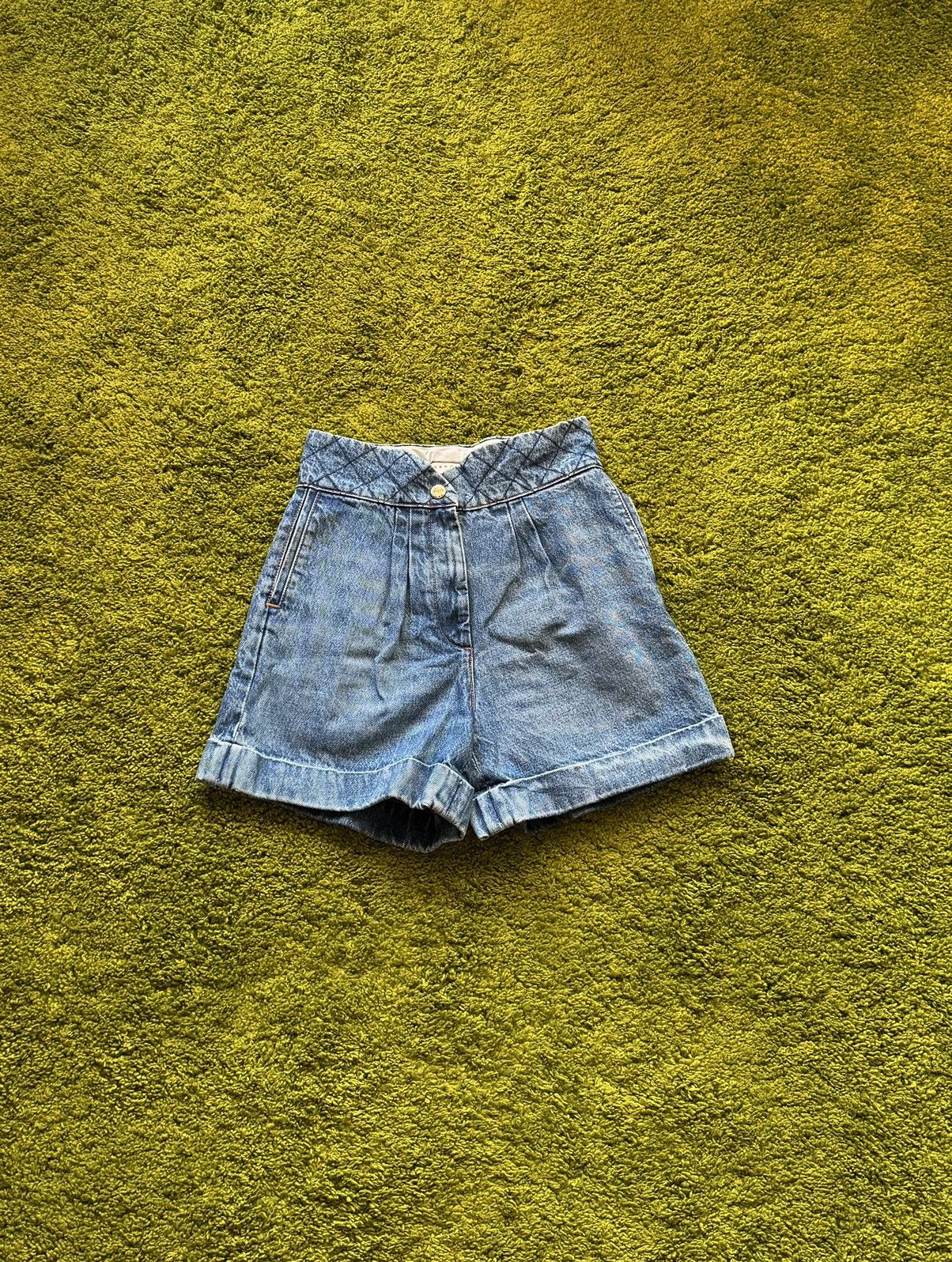 Designer × Sandro Sandro oldmoney style quilted denim shorts Size 26" / US 2 / IT 38 - 1 Thumbnail