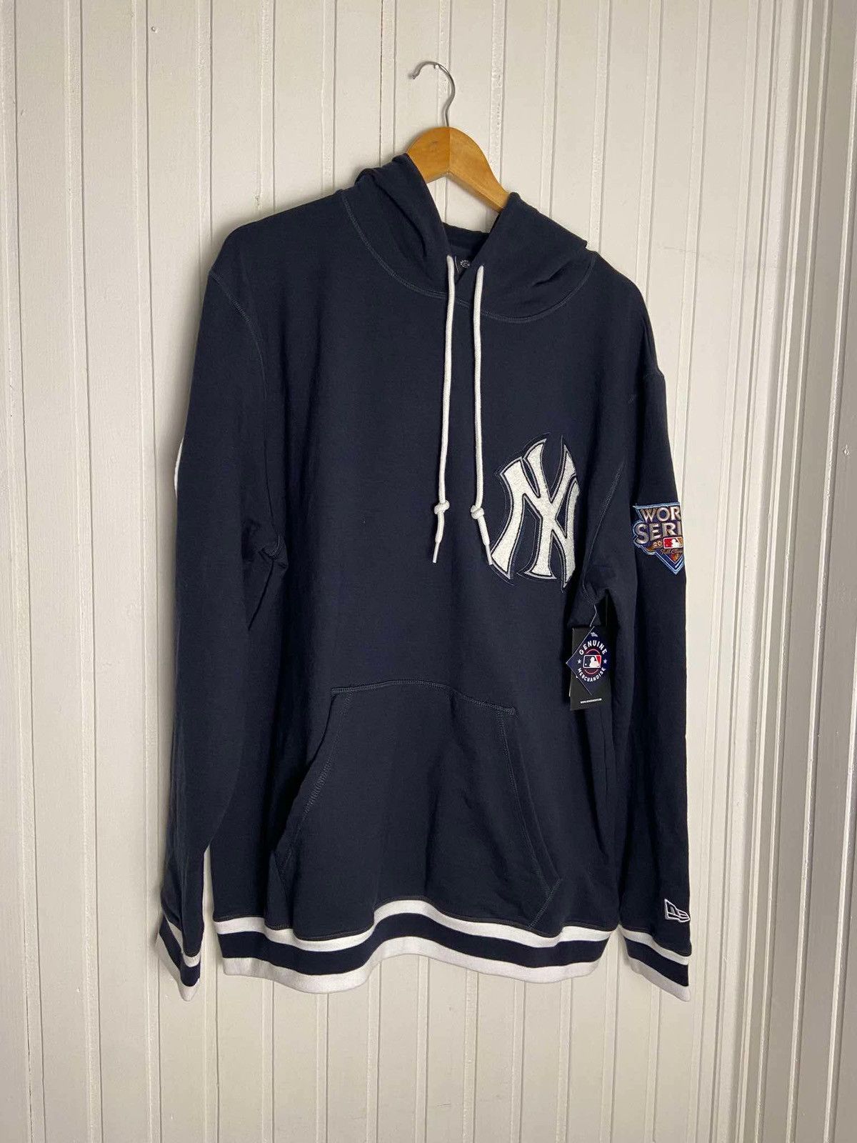 New Era Navy Blue New York Yankees World New Era Hoodie size XL Size US XL / EU 56 / 4 - 1 Thumbnail