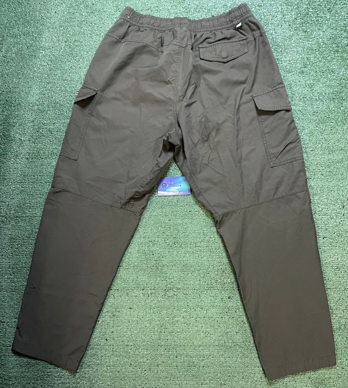 Nike Nike olive green cargo pants Size US 36 / EU 52 - 2 Thumbnail