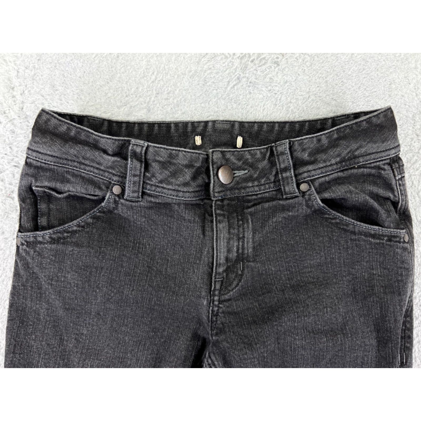 Vintage Cabi Jeans Womens 6 Black Denim Flared Mid Rise 5-Pocket Pockets Cotton Blend Size 28" / US 6 / IT 42 - 7 Thumbnail