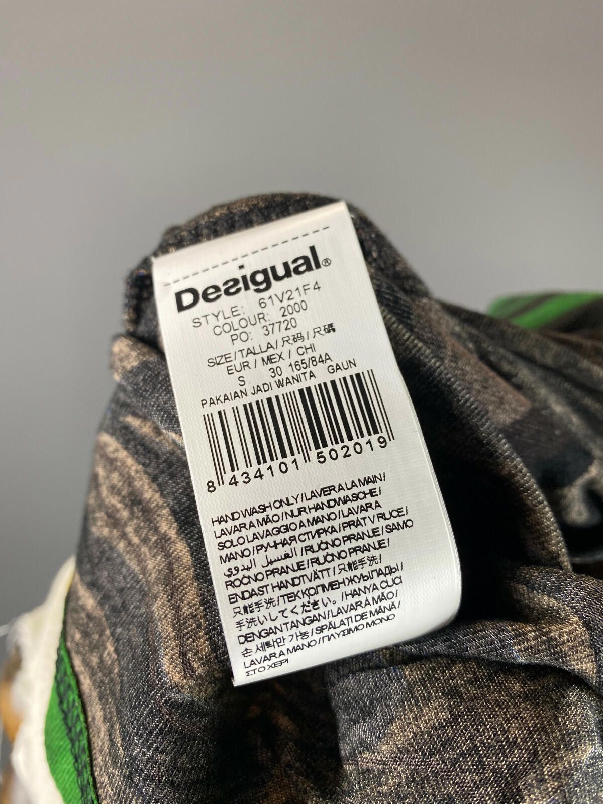Desigual NWT Desigual Black Floral Knee Leght A-line Dress Size S Size S / US 4 / IT 40 - 11 Thumbnail