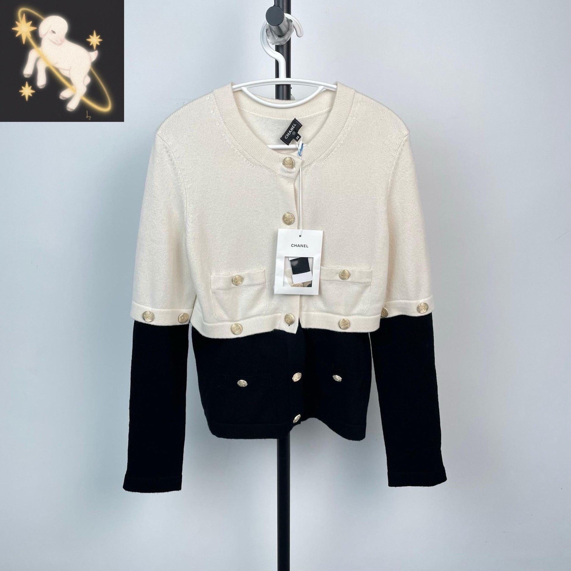 Chanel Chanel Multi Sweater S Women Size S / US 4 / IT 40 - 1 Thumbnail