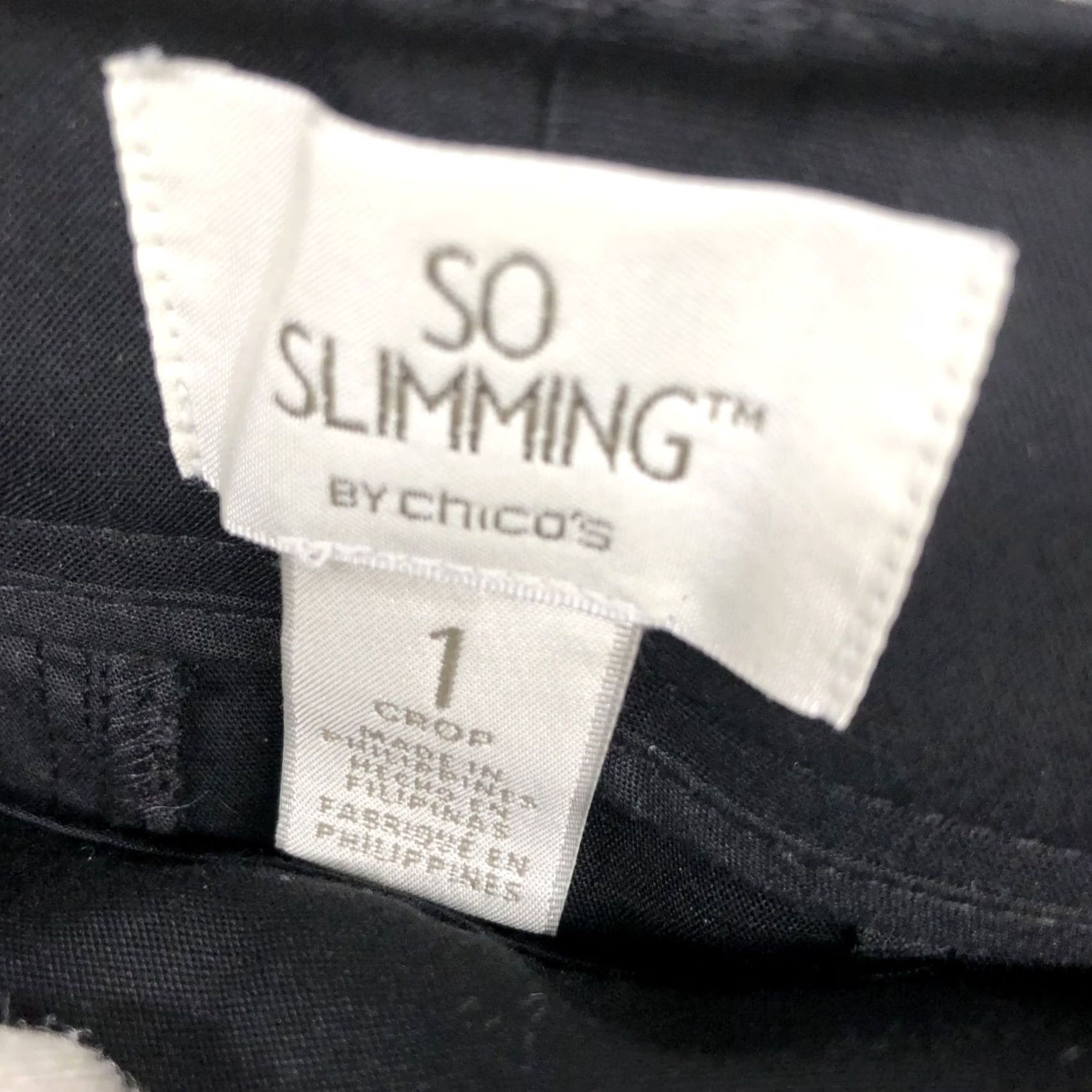 Vintage Chico's So Slimming Crop Pants Womens Size 8 Black Flat Front Slim Cropped Pants Womens 8 Black Size 30" / US 8 / IT 44 - 5 Thumbnail