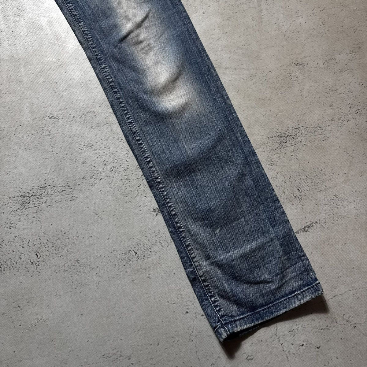 Dolce & Gabbana drip dolce gabbana distressed jeans y2k women with big logo Size 27" / US 4 / IT 40 - 4 Thumbnail