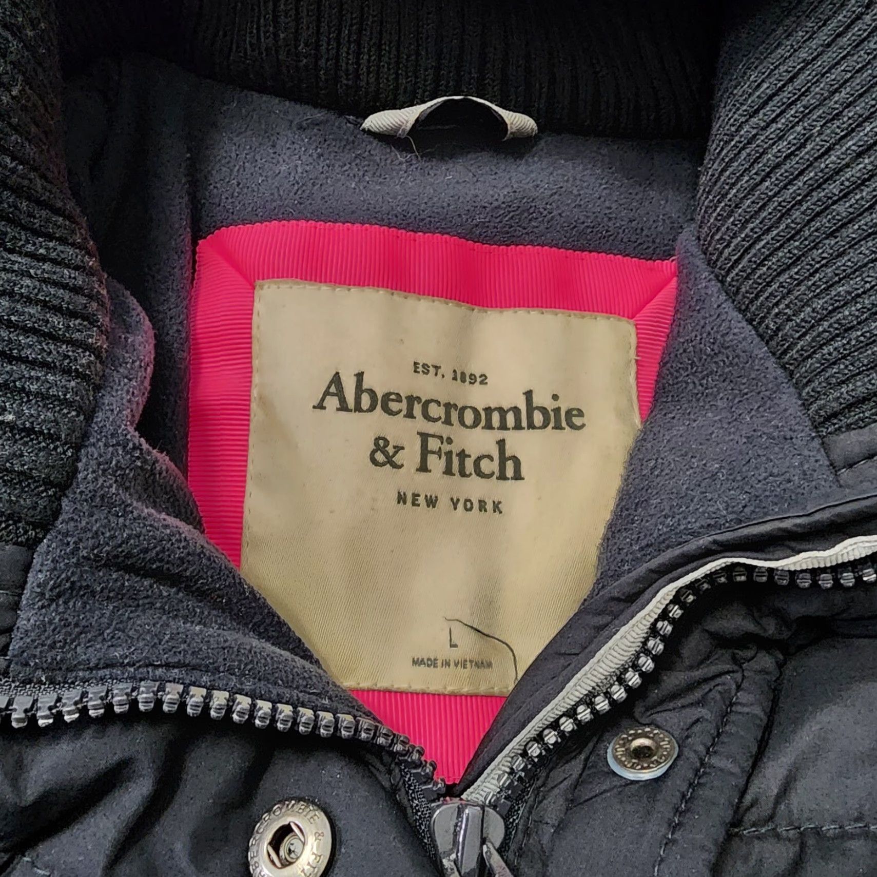 Abercrombie & Fitch VINTAGE Abercrombie & Fitch Puffer Jacket Womens Large Black Down Hooded Fleece Lined Full Zip Size L / US 10 / IT 46 - 4 Thumbnail