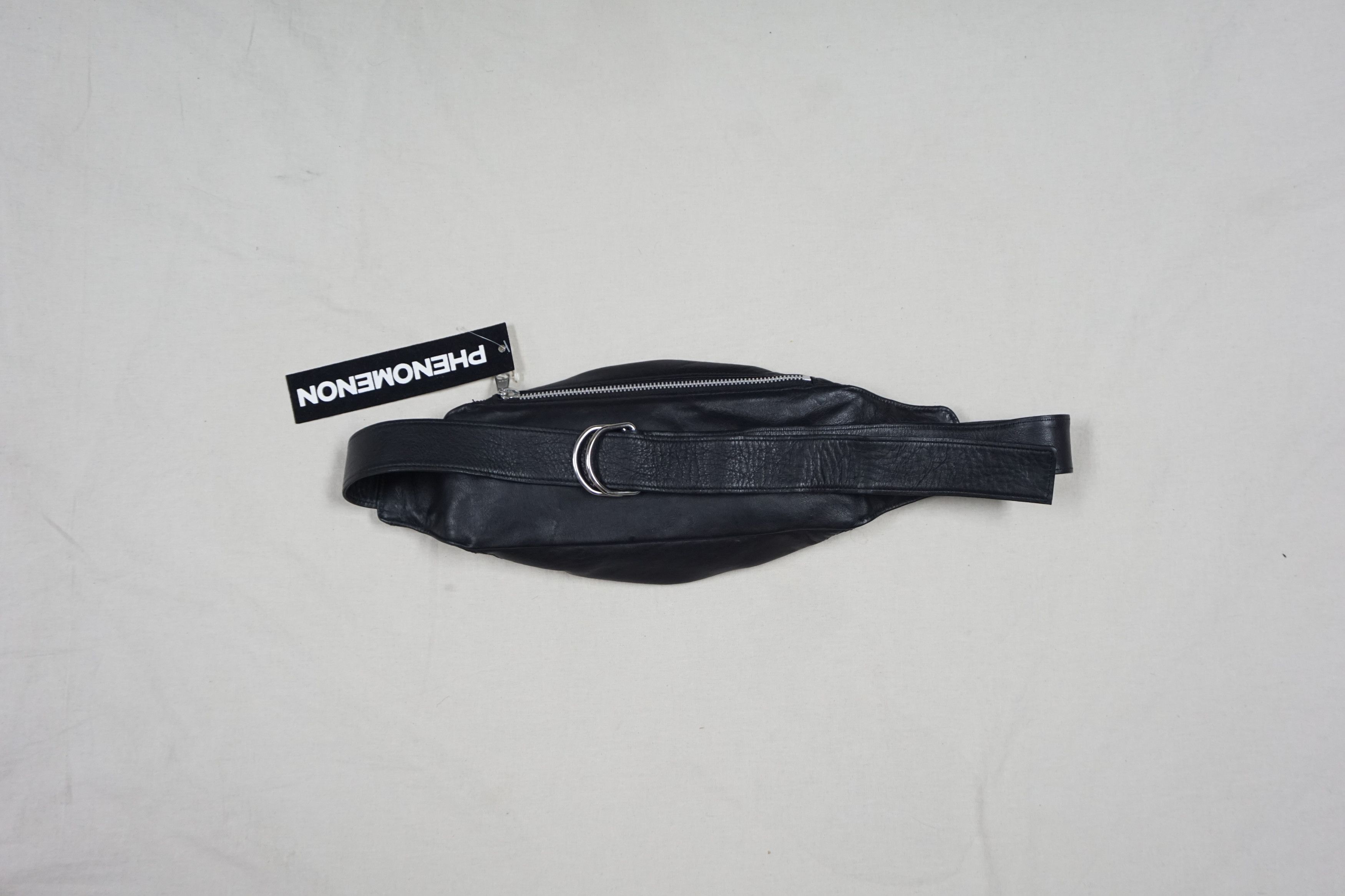 Designer × Japanese Brand Phenomenon Steel Plates Leather Waist Bag Size ONE SIZE - 2 Thumbnail