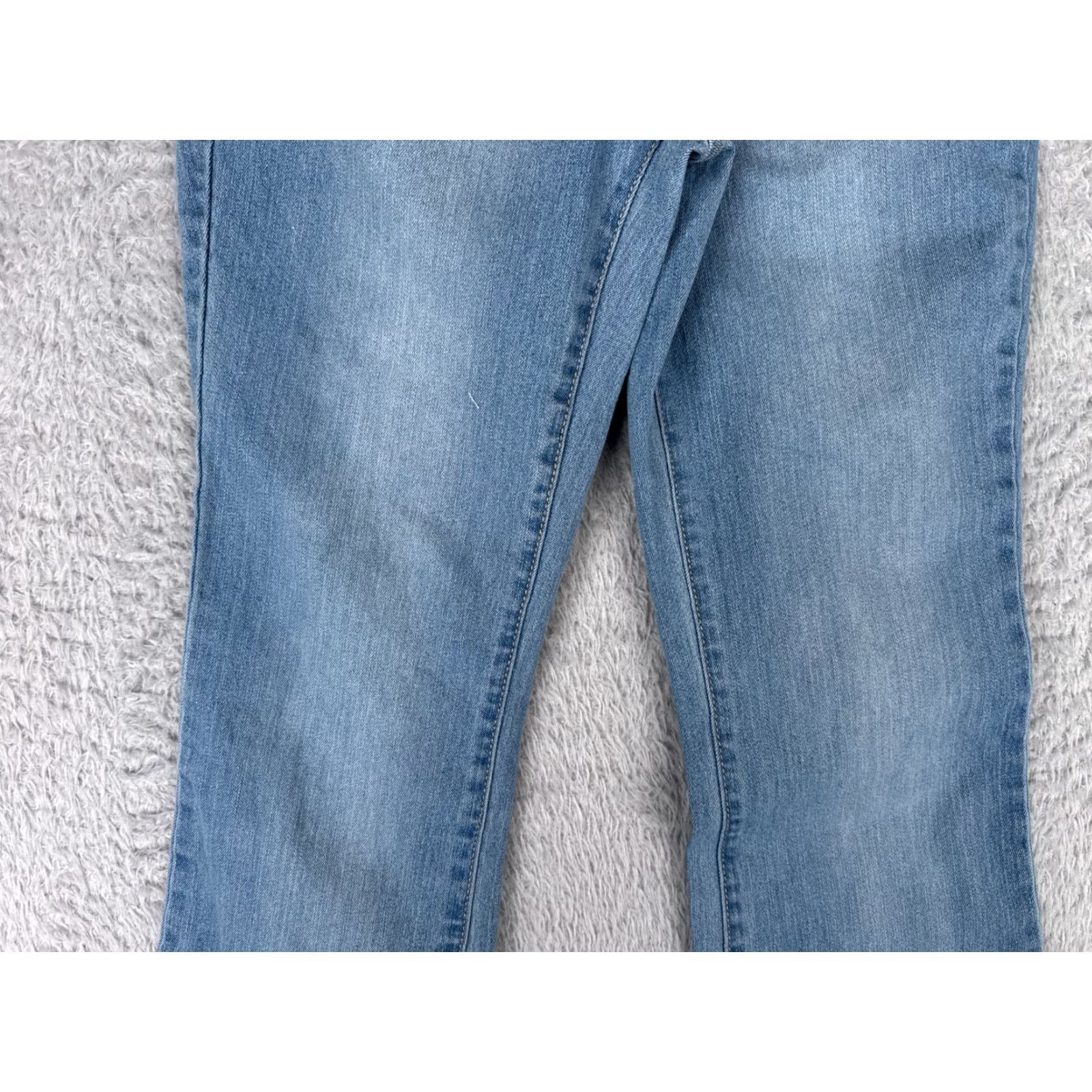 Vintage No Boundaries Jeans Juniors 3 Blue Denim Flared Light Wash Cotton 27x30 Stretch 5-Pocket Size 26" / US 2 / IT 38 - 4 Thumbnail