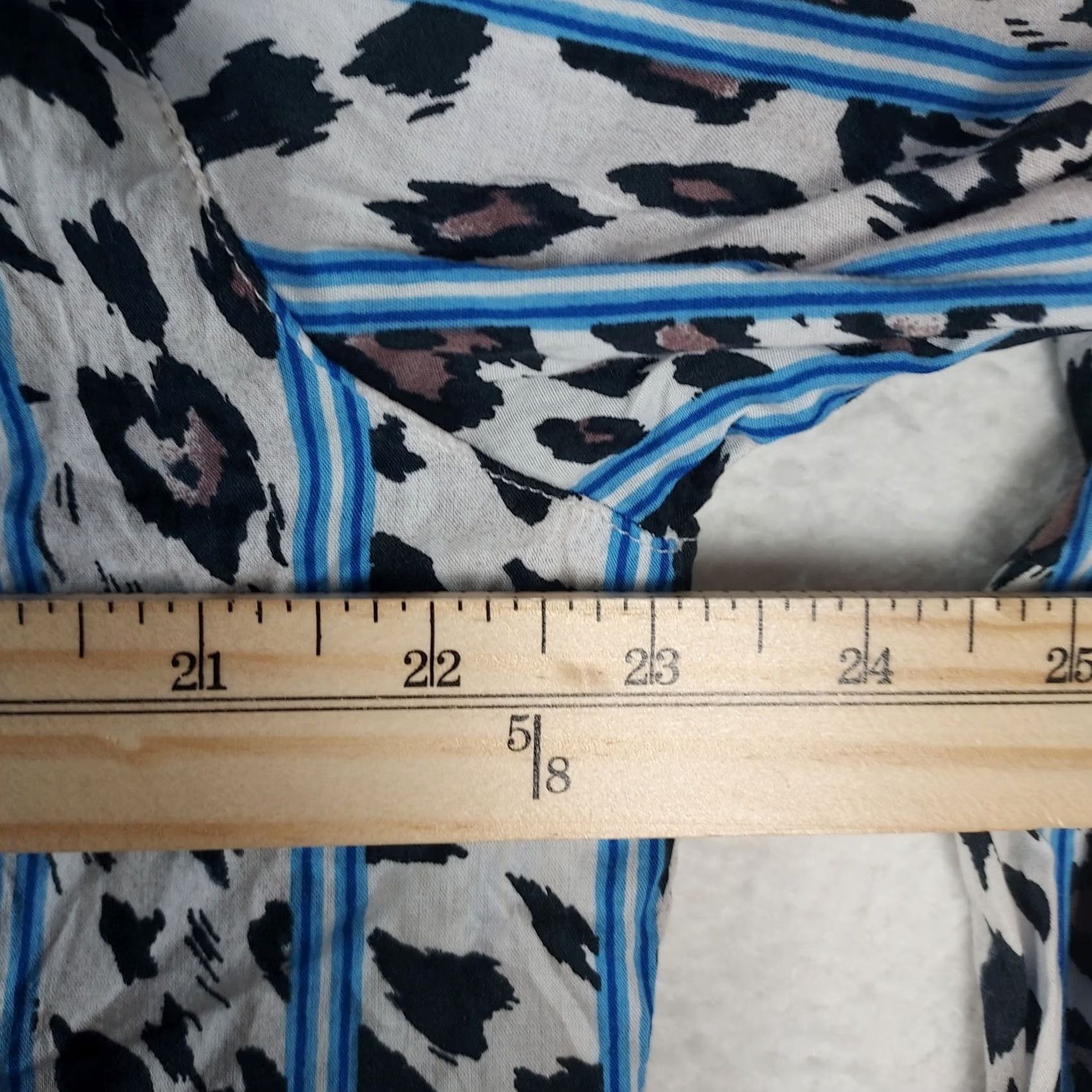Victoria's Secret Victoria’s Secret Women’s Leopard Stripe Button Up Sleepshirt L Multicolor Long Sleeve Button Up Nightshirt Pajama Top Size L / US 10 / IT 46 - 6 Thumbnail