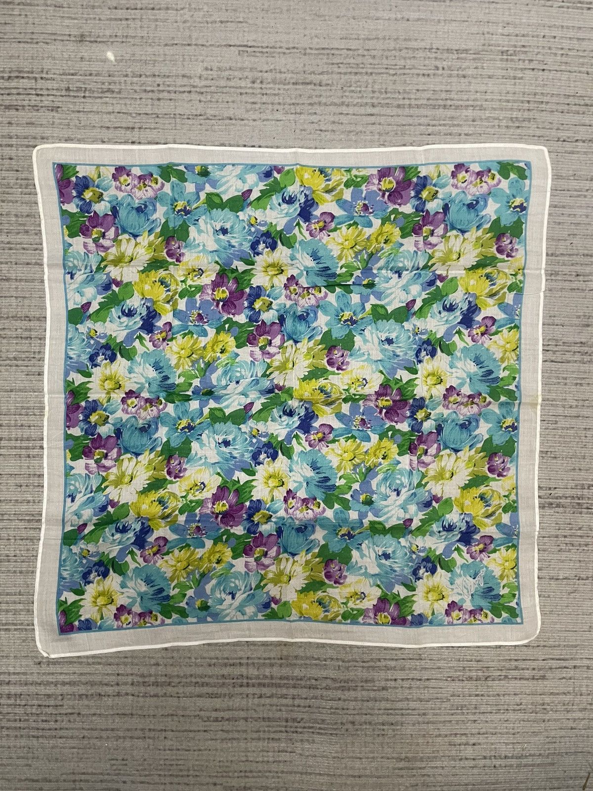 Kenzo Vintage Kenzo handkerchief bandana pocket square Size ONE SIZE - 1 Thumbnail