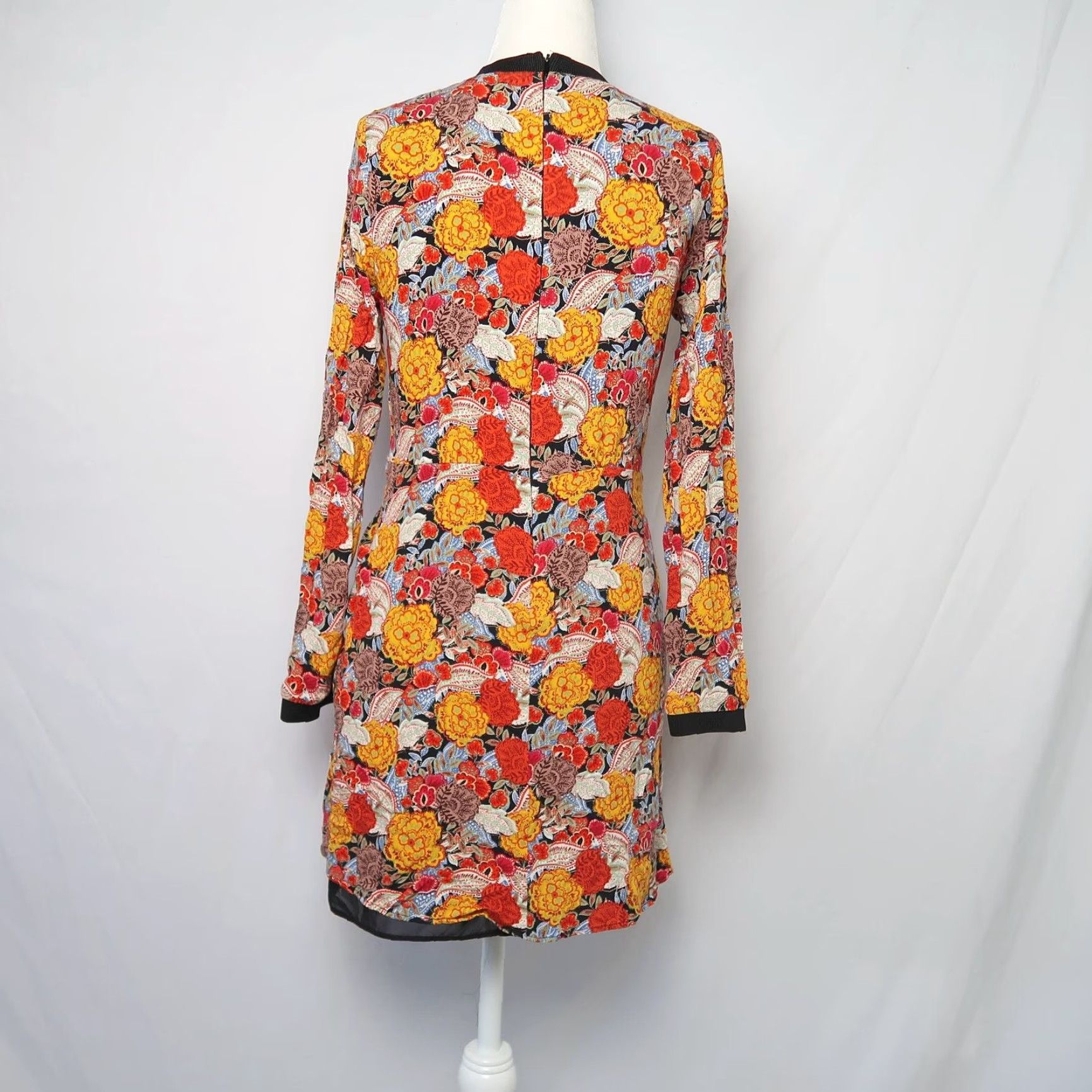 Zara ZARA trf Floral Print Mini Dress S Red Yellow Marigold, Long Sleeve, Zip Closure, Women, Spring, Casual, Dress Size S / US 4 / IT 40 - 4 Thumbnail