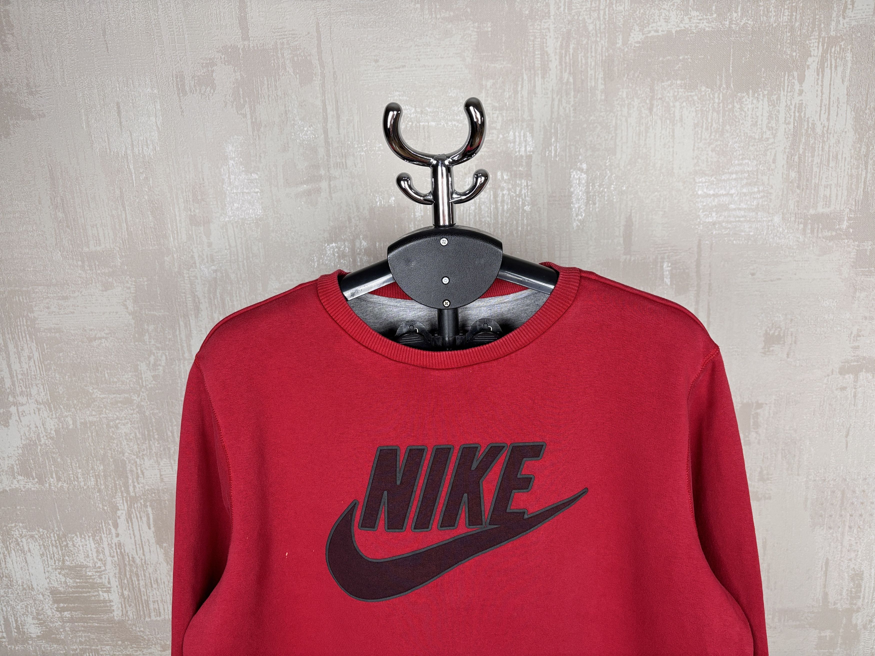 Nike × Vintage 00's Nike Sportswear Vintage Big Logo Crew Neck Sweatshirt Size US XL / EU 56 / 4 - 3 Thumbnail
