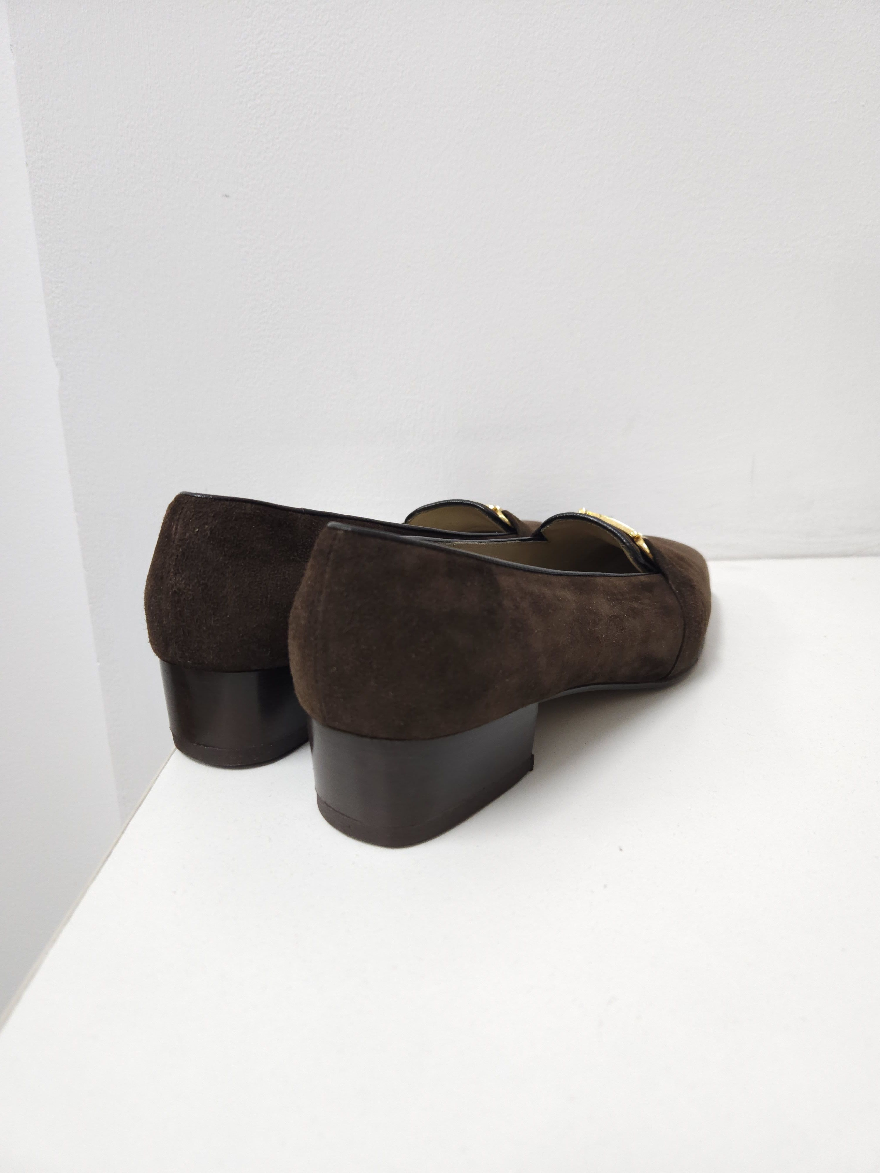 Salvatore Ferragamo Vintage Ferragamo brown suede loafers with gold hardware Size US 7 / IT 37 - 6 Thumbnail