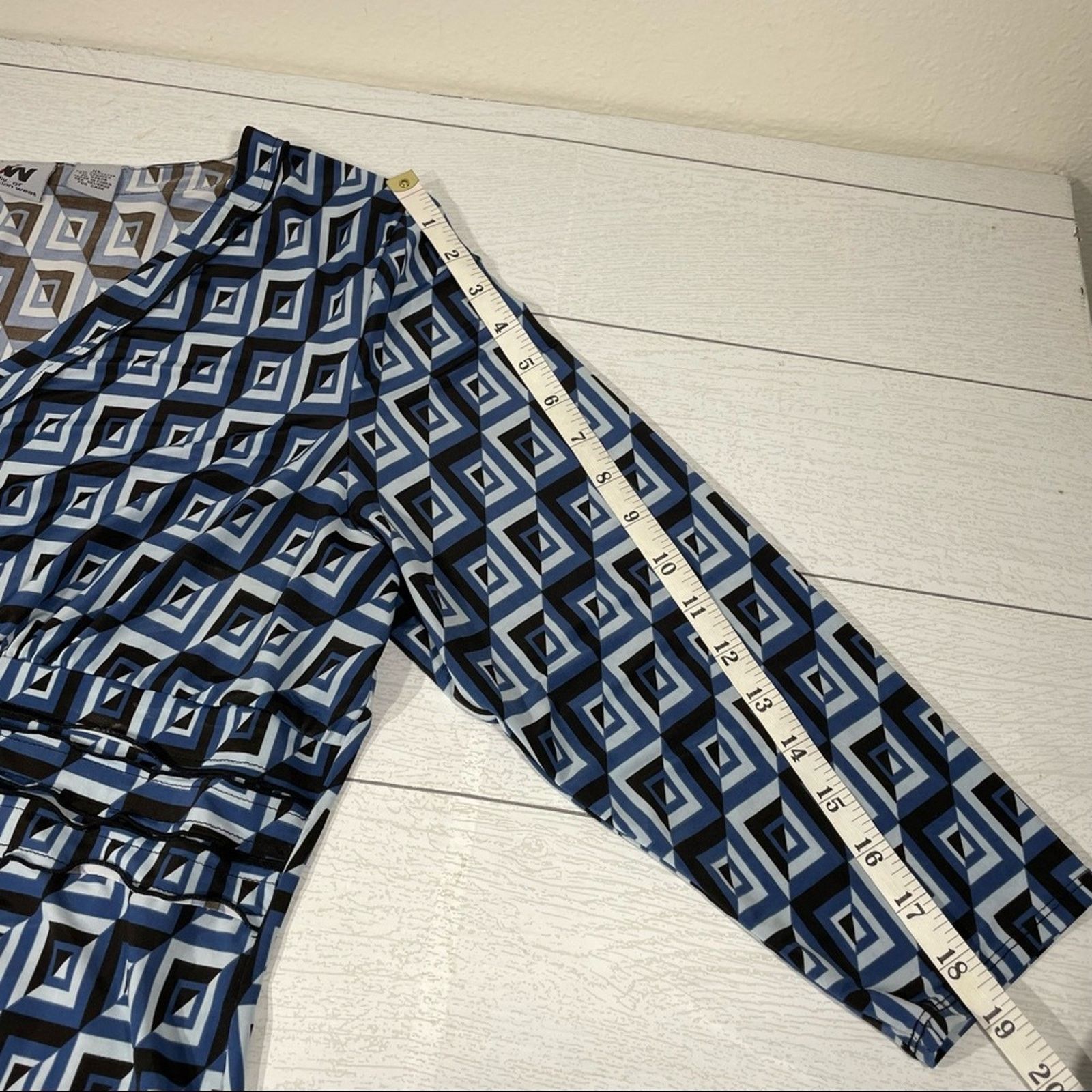Other JW Blue Abstract Print Shirt Stylish & Unique Design Size XL Size XL / US 12-14 / IT 48-50 - 7 Thumbnail