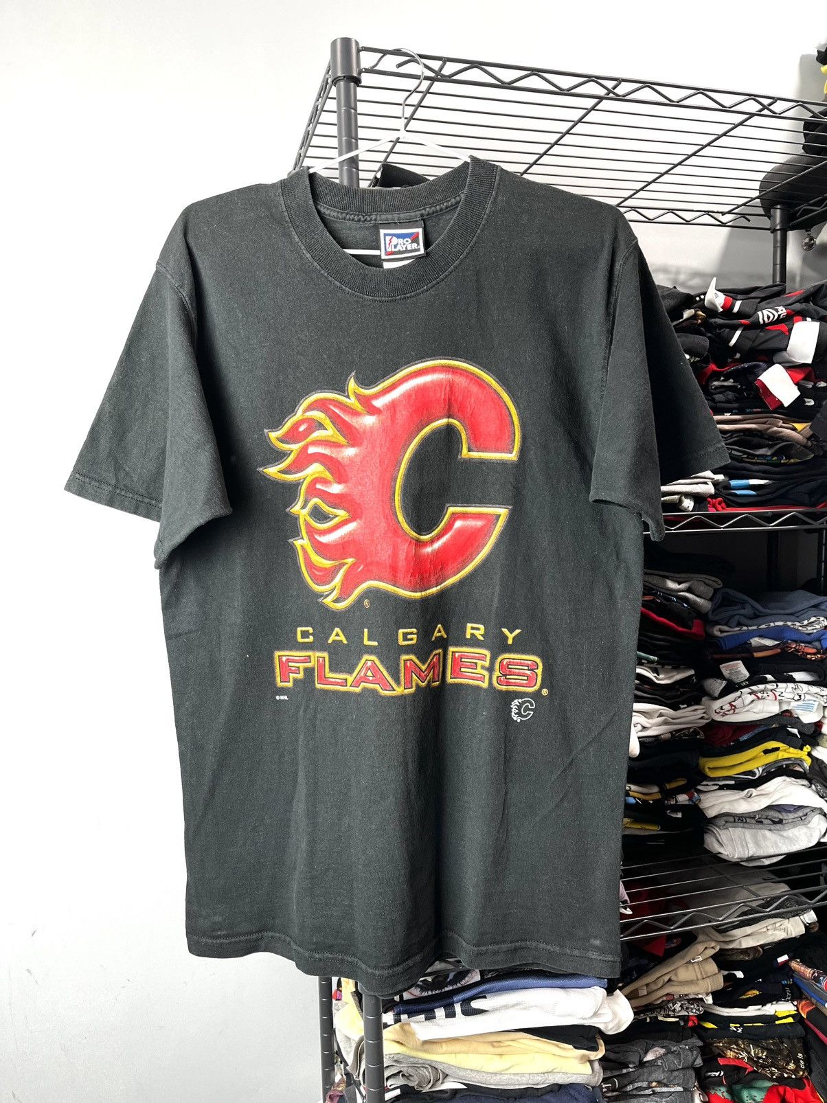 Vintage Vintage Calgary Flames NHL Pro League T Shirt Size US M / EU 48-50 / 2 - 1 Thumbnail
