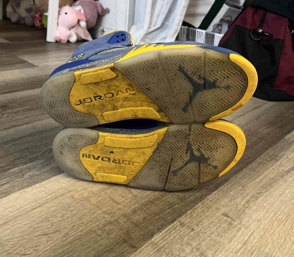 Jordan Brand × Nike jordan 5 laney size 8 Size US 8 / EU 41 - 5 Thumbnail