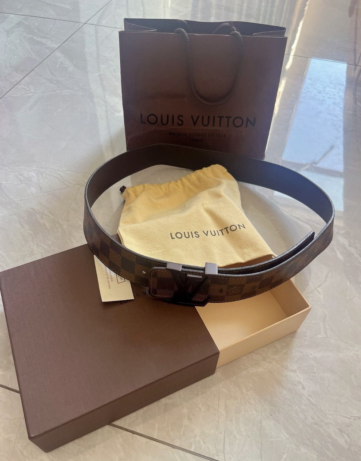 Louis Vuitton Louis Vuitton Men's Leather Belt -2505 Size ONE SIZE - 3 Thumbnail