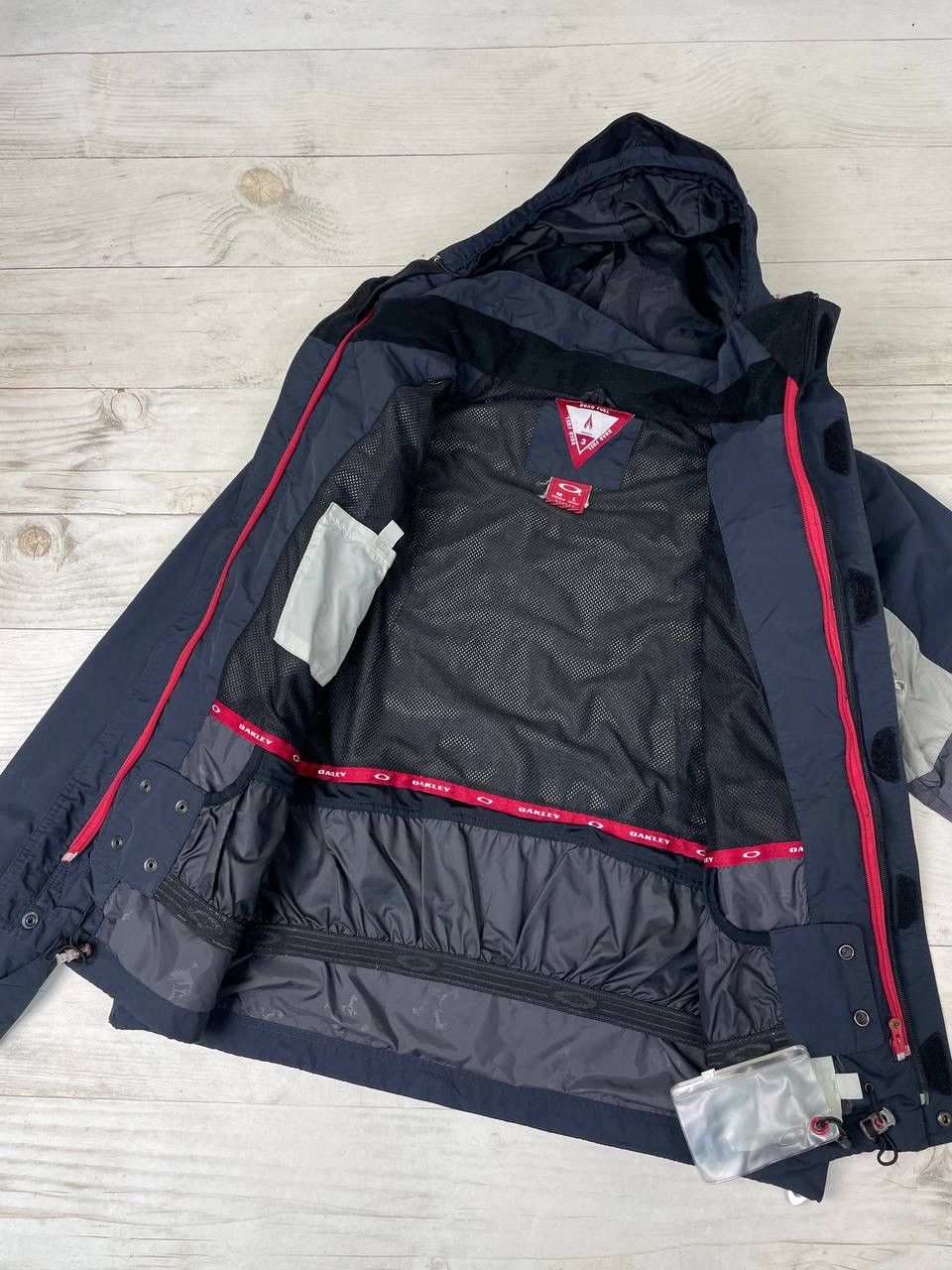 Oakley Vintage Software Oakley Ski Jacket GorpCore 90s USA Software Size US M / EU 48-50 / 2 - 13 Thumbnail