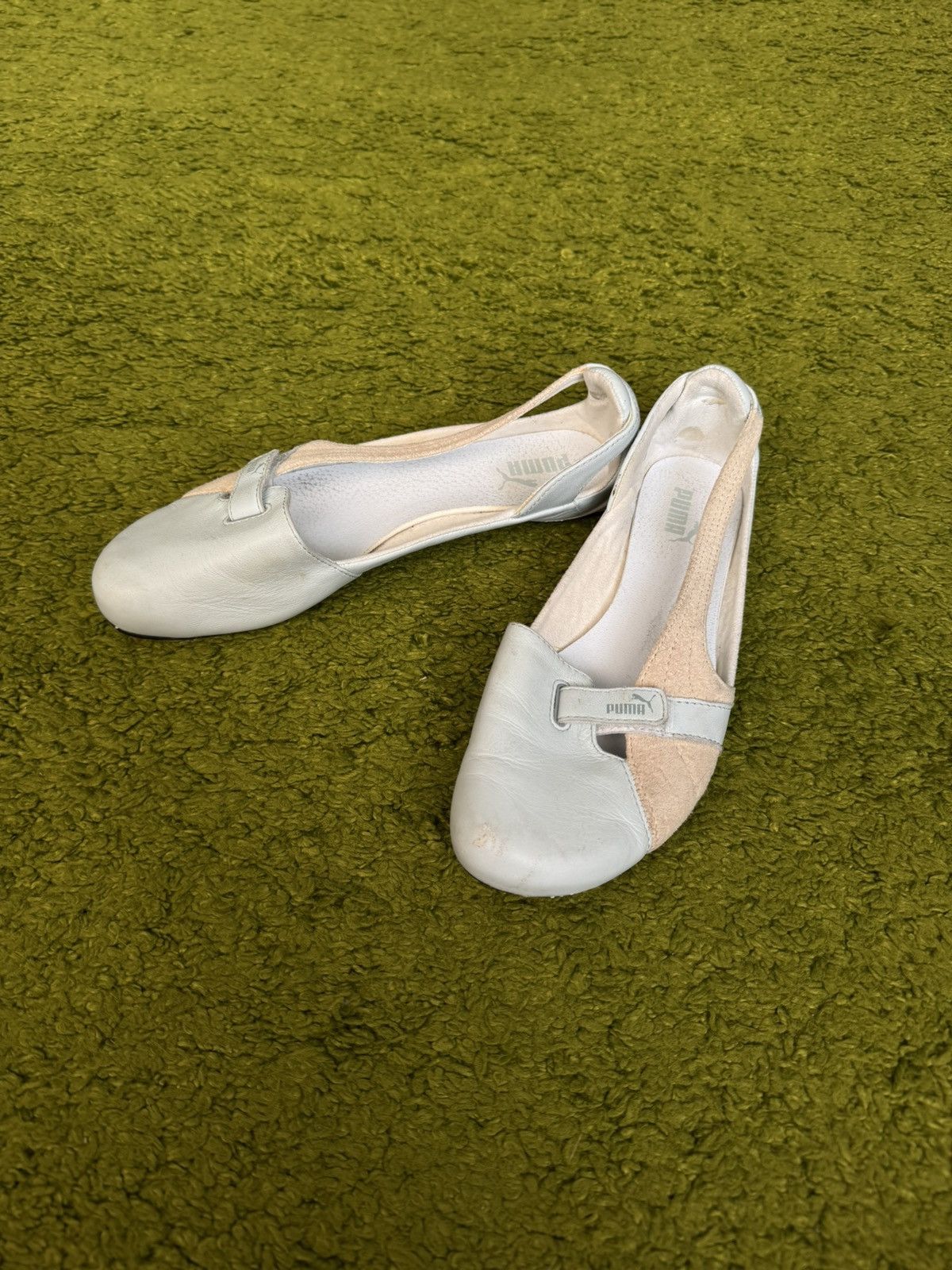 Puma 2000s vintage leather ballet flats Y2K