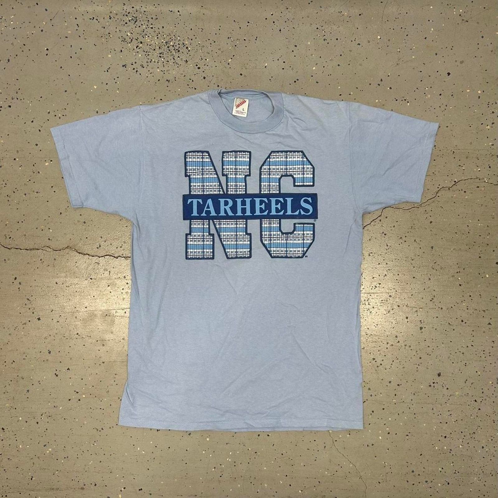 Jerzees VTG 90s UNC Tar Heels blue cotton tee Size L / US 10 / IT 46 - 1 Thumbnail