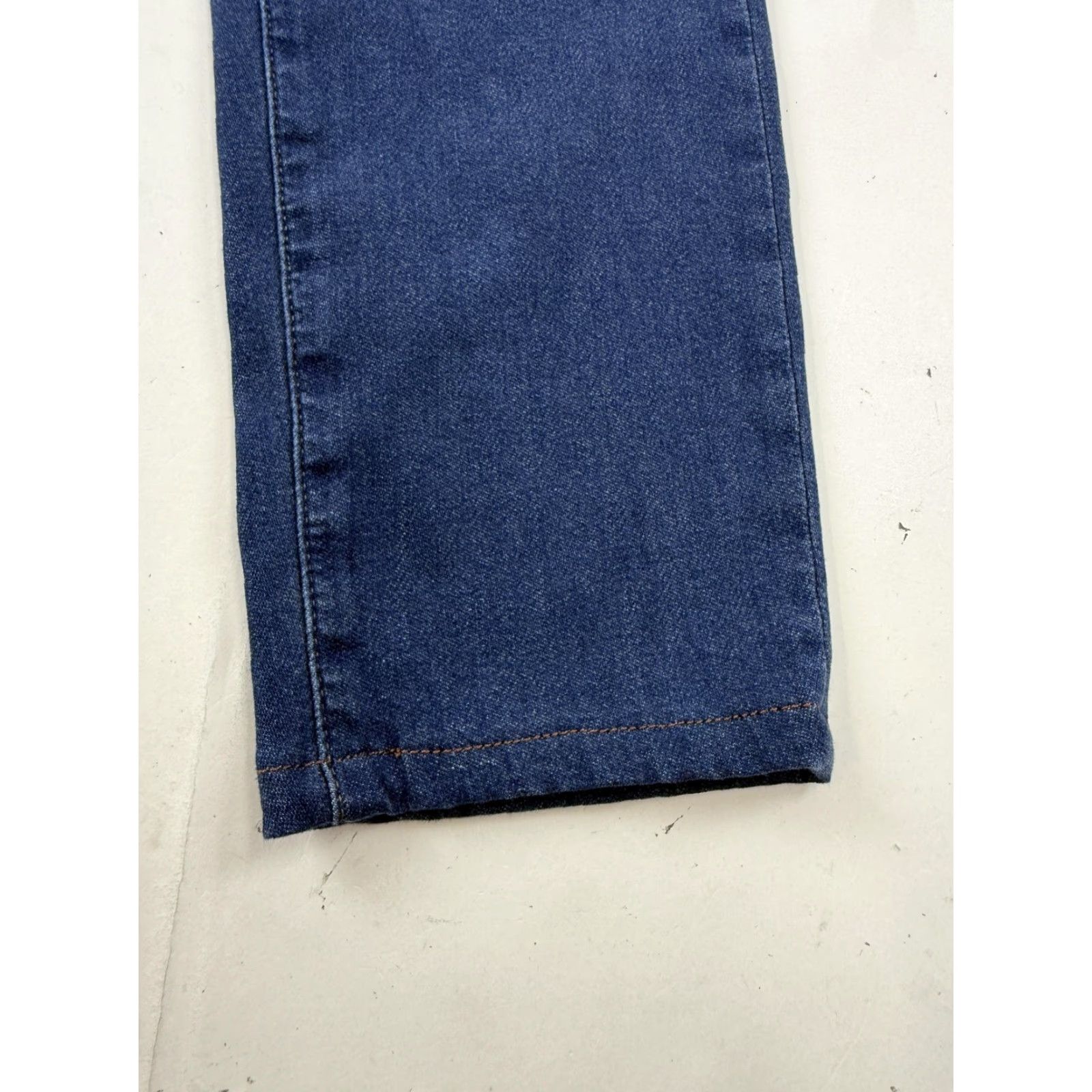 Uniqlo Uniqlo Jeans Womens Medium Blue Elastic Waist Drawstring Straight Stretch Denim Pants Size 32" / US 10 / IT 46 - 2 Thumbnail