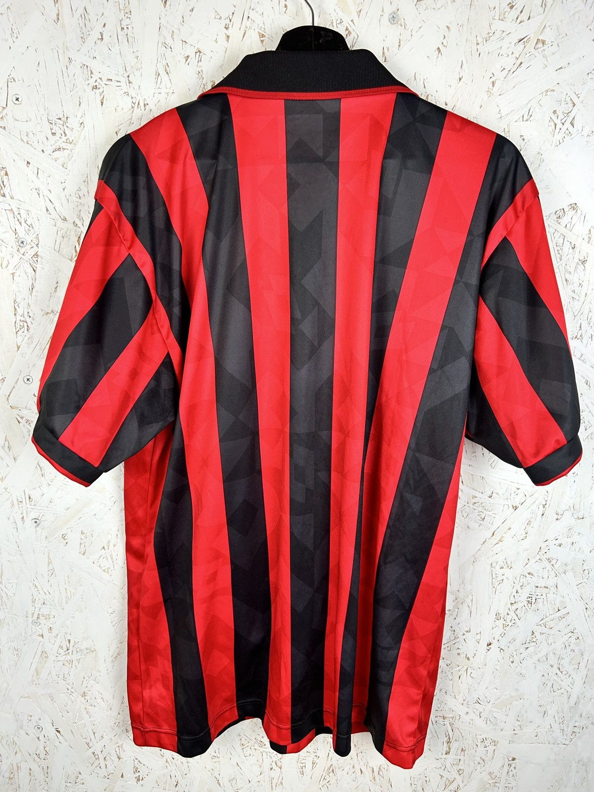 Lotto Sport 90s Vintage Lotto AC Milan 1993/94 Home Kit Soccer Jersey ~L Size US L / EU 52-54 / 3 - 5 Thumbnail