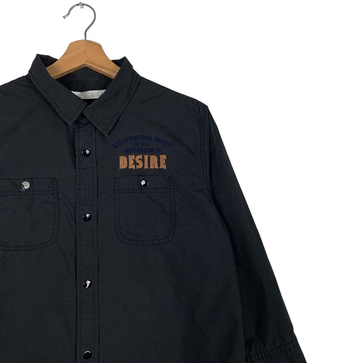 Japanese Brand DESIRE Big Logo 3 Quarter Sleeve Button Shirt #0645-C30 Size M / US 6-8 / IT 42-44 - 5 Thumbnail