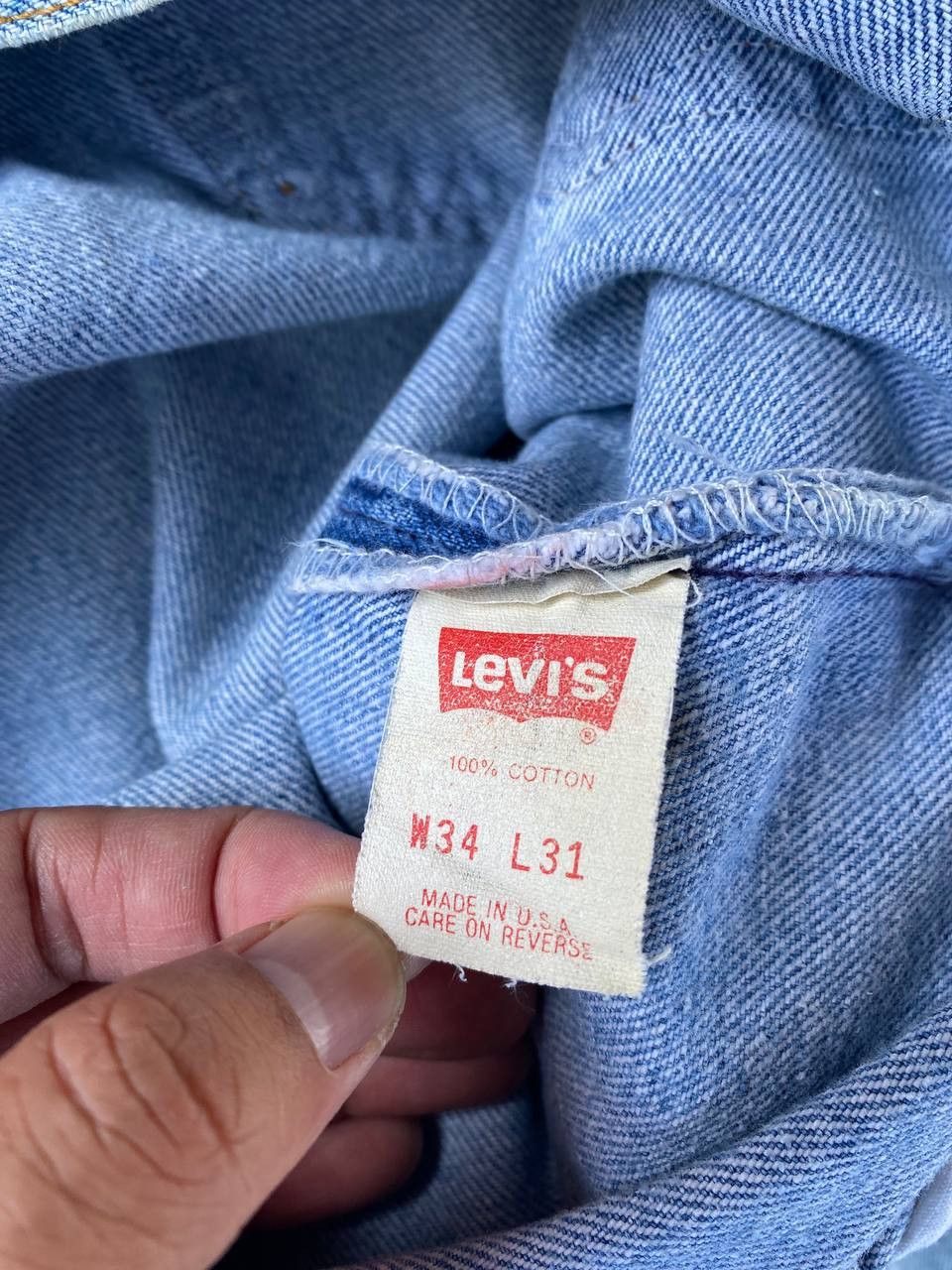 Levi's Vintage Clothing VINTAGE 80S LEVIS 501 LIGHTWASH FADED W33X30.5" Size US 33 - 17 Thumbnail