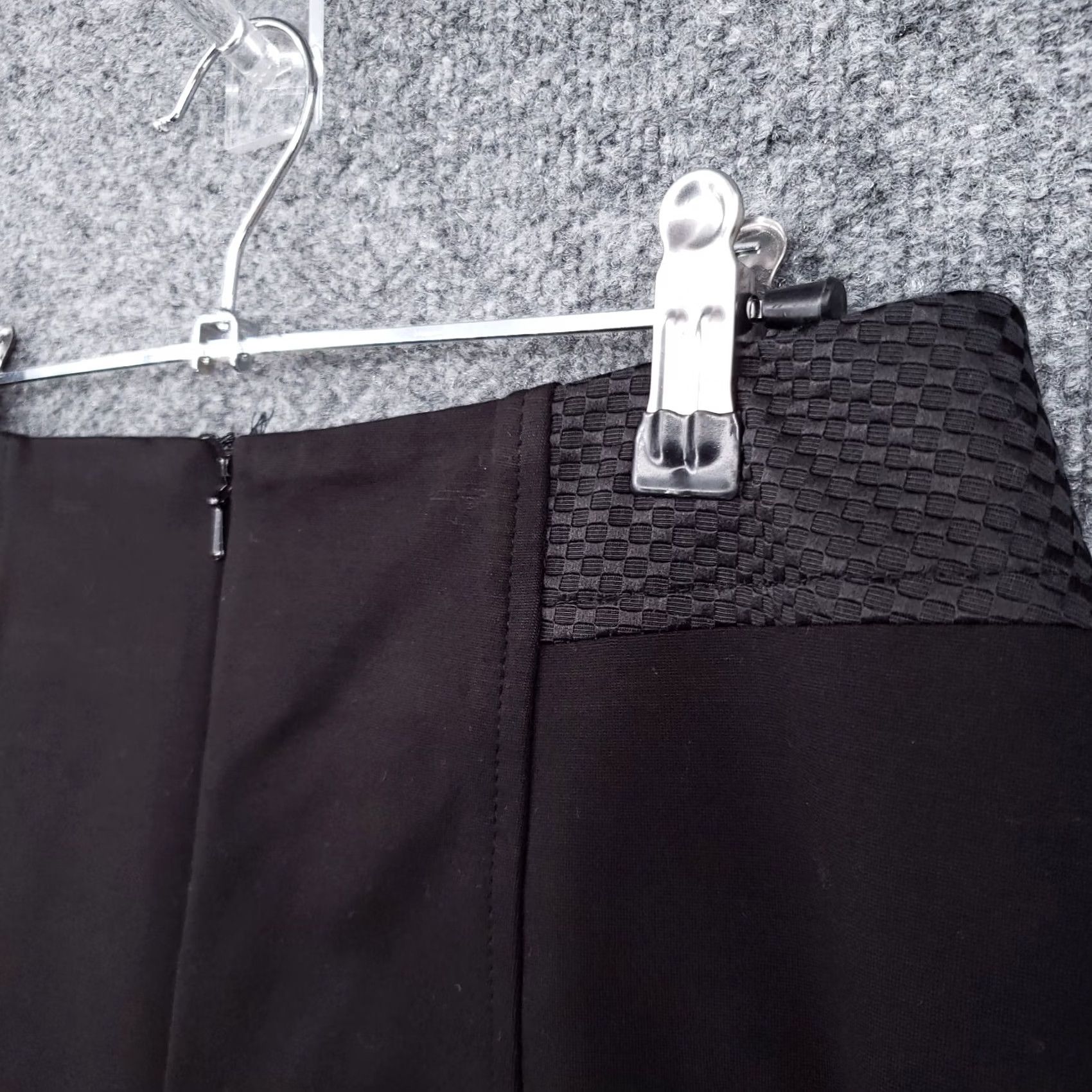 Vintage Mary Kay Skirt Womens 2R Black Straight & Pencil Knee Length Flat Front Size 26" / US 2 / IT 38 - 7 Thumbnail