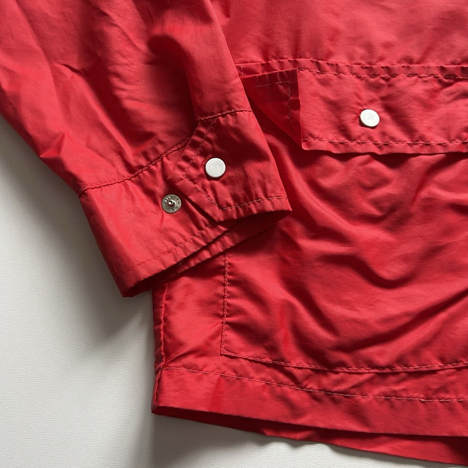 Vintage Vintage 70s Nylon Windbreaker Jacket Small Red Racing Stripe Size US S / EU 44-46 / 1 - 3 Thumbnail