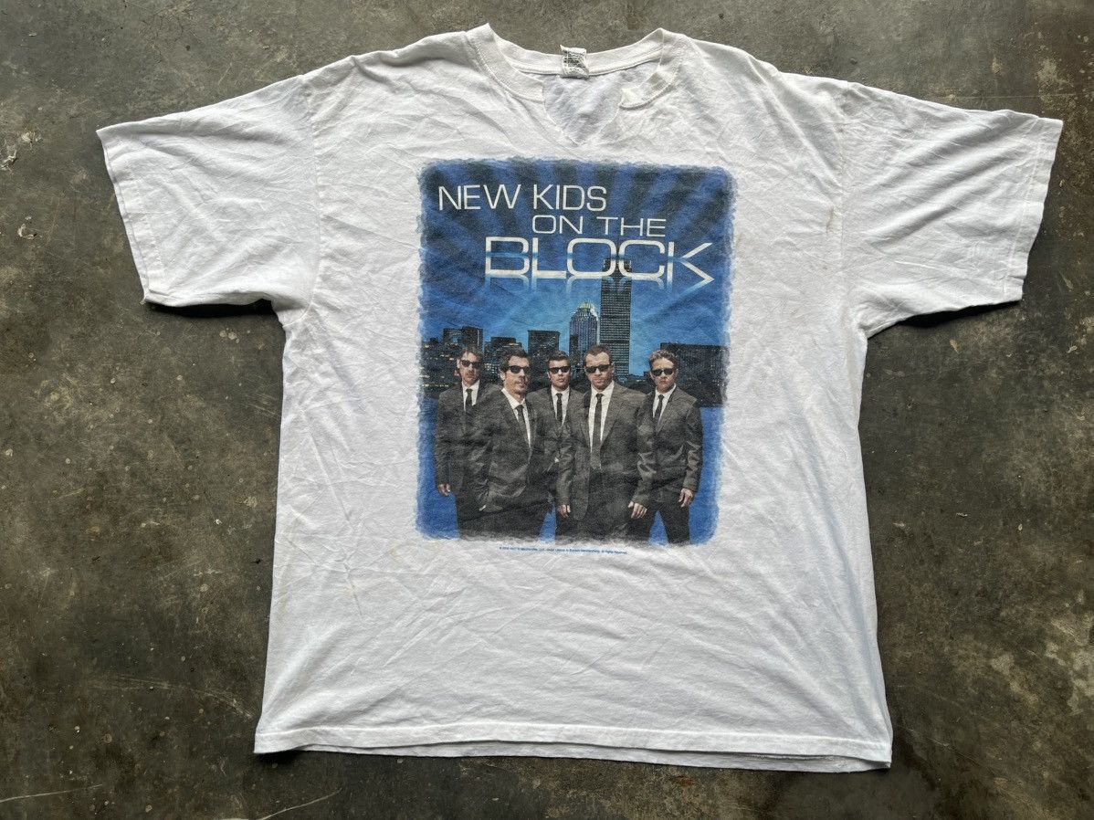 Band Tees × Vintage Vintage New Kids On The Block Tour Tee Size US XL / EU 56 / 4 - 11 Thumbnail