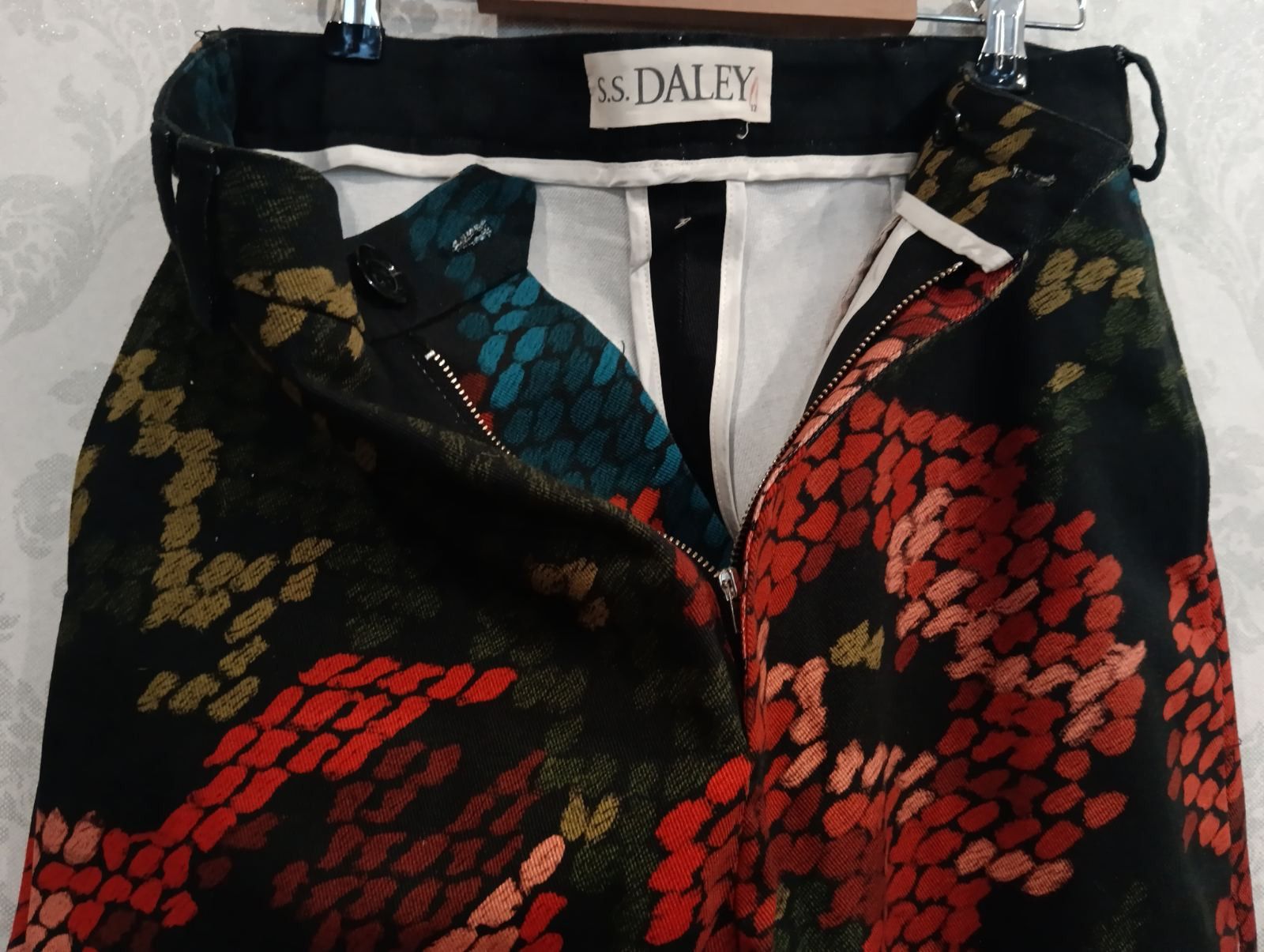 S.S.Daley S.S.DALEY Spry' Trouser size 12 Size 34" / US 12 / IT 48 - 8 Thumbnail